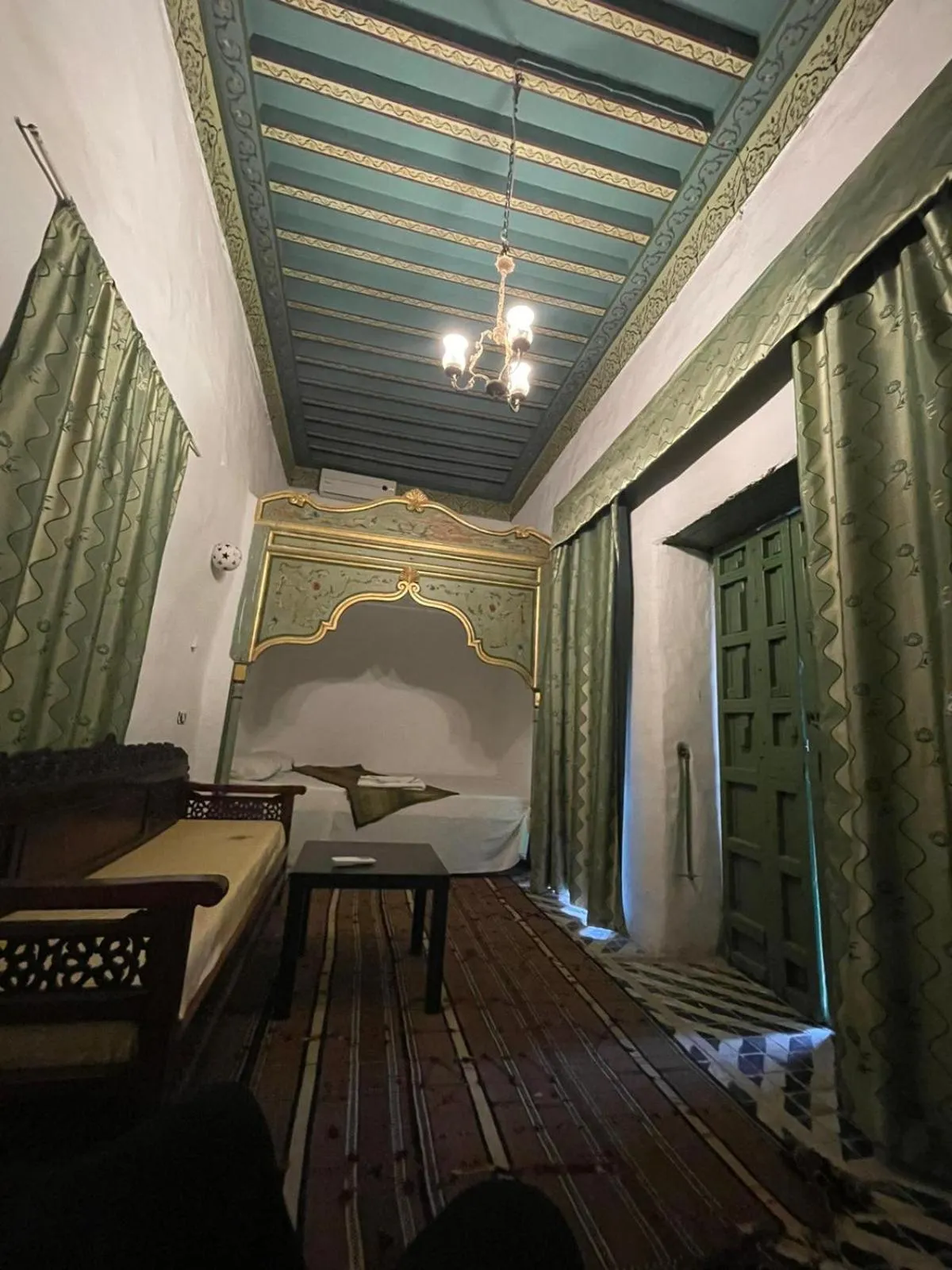 Photo of the whole room in Dar Hayder-la Medina