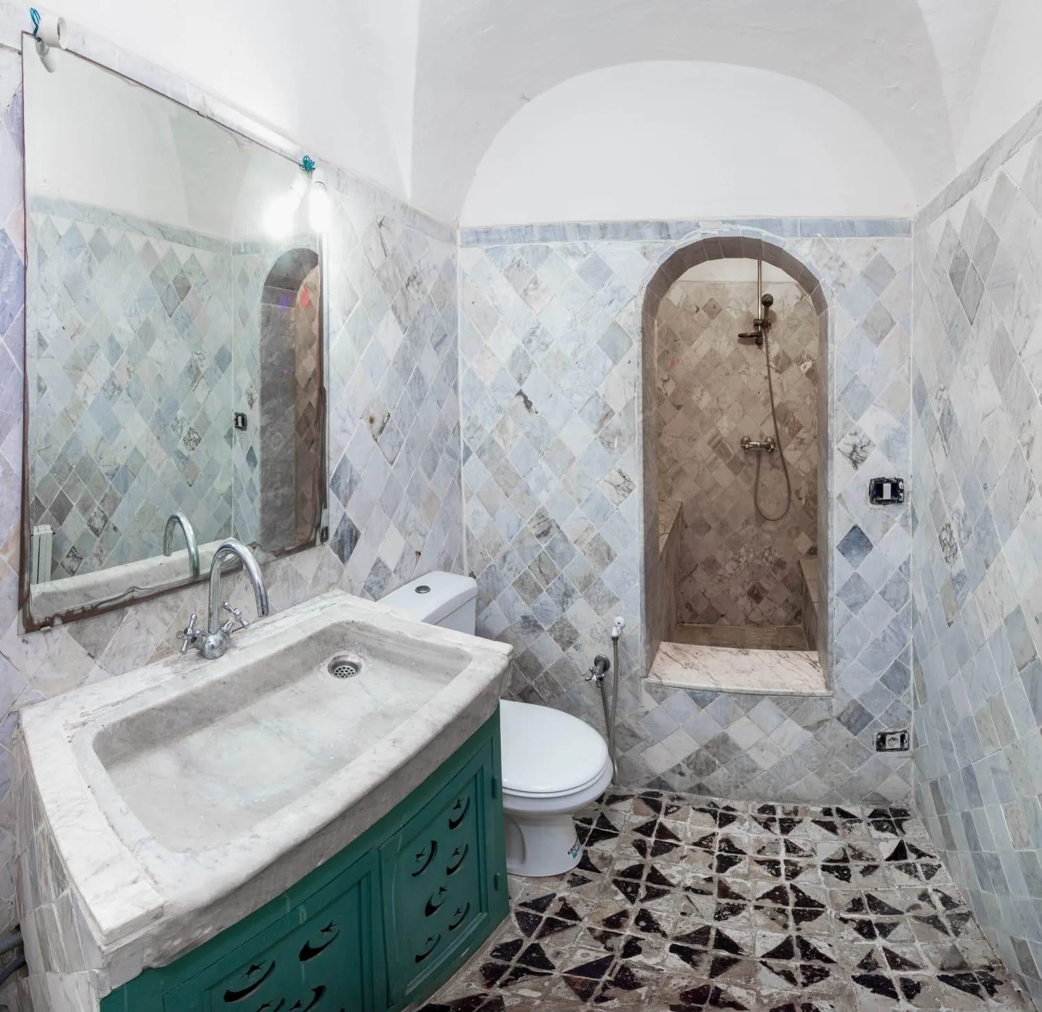 Bathroom in Dar Hayder-la Medina