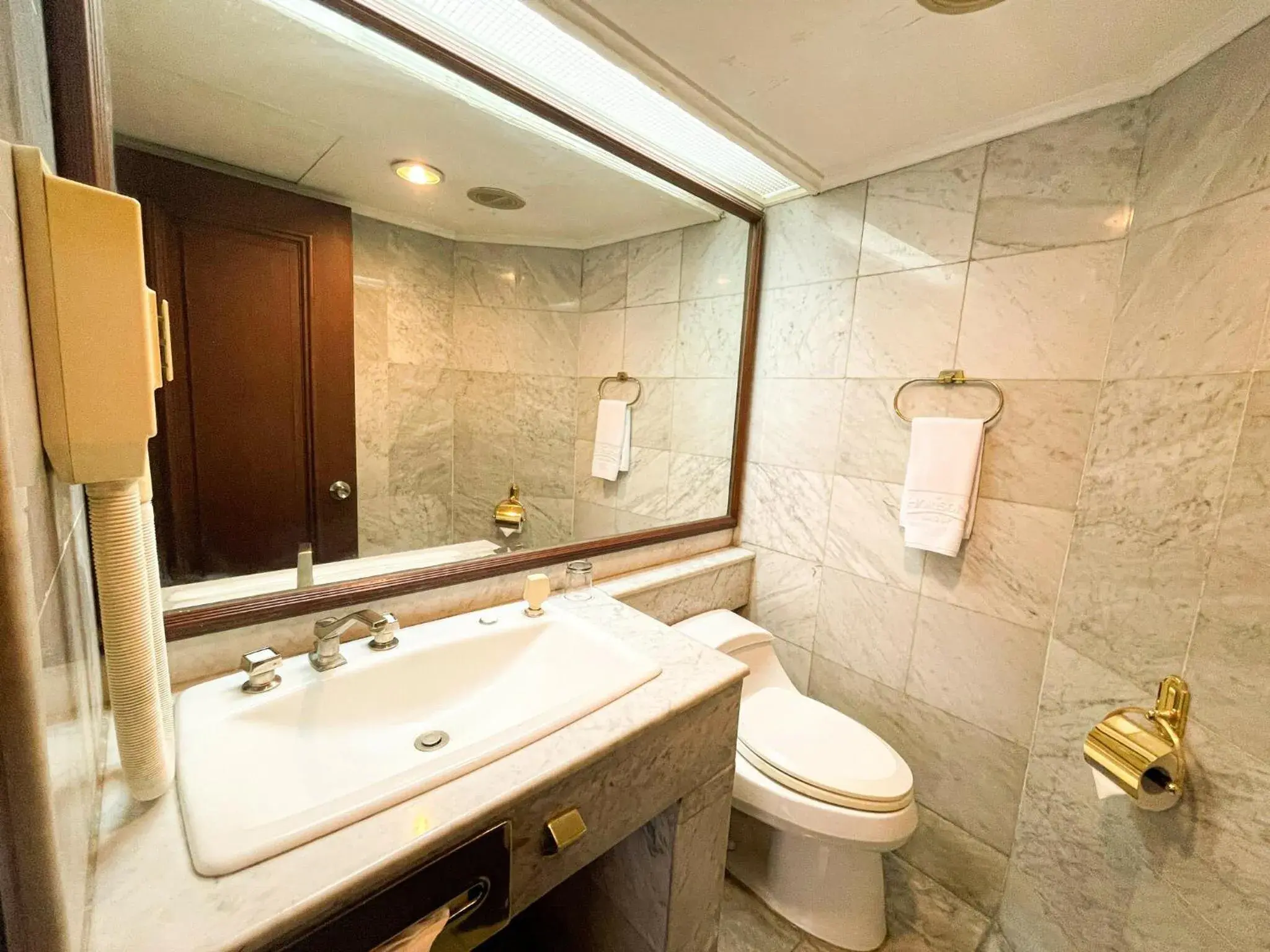 Bathroom in Horison Ultima Bandung Bathroom in Horison Ultima Bandung