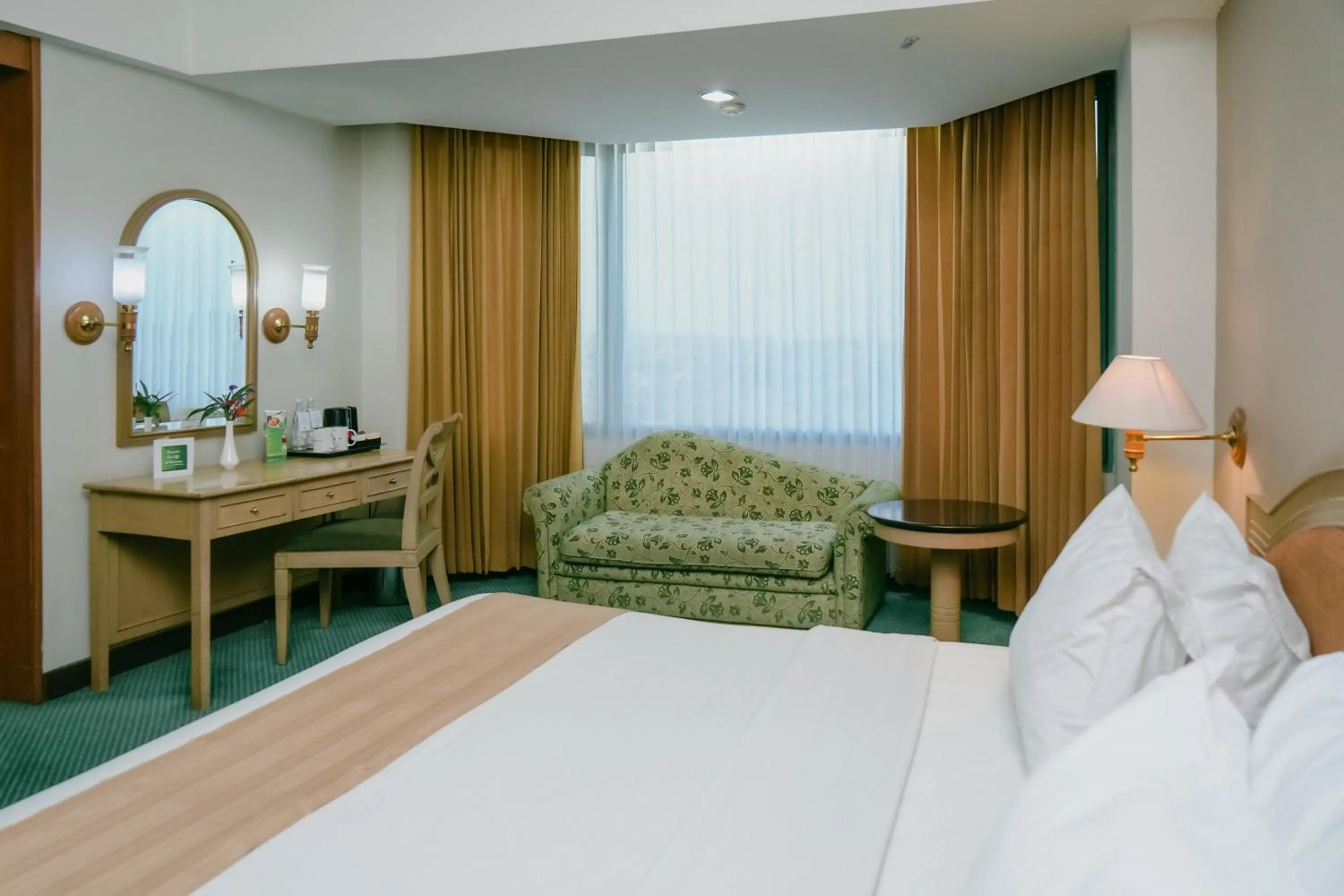 Bedroom, Bed in Horison Ultima Bandung