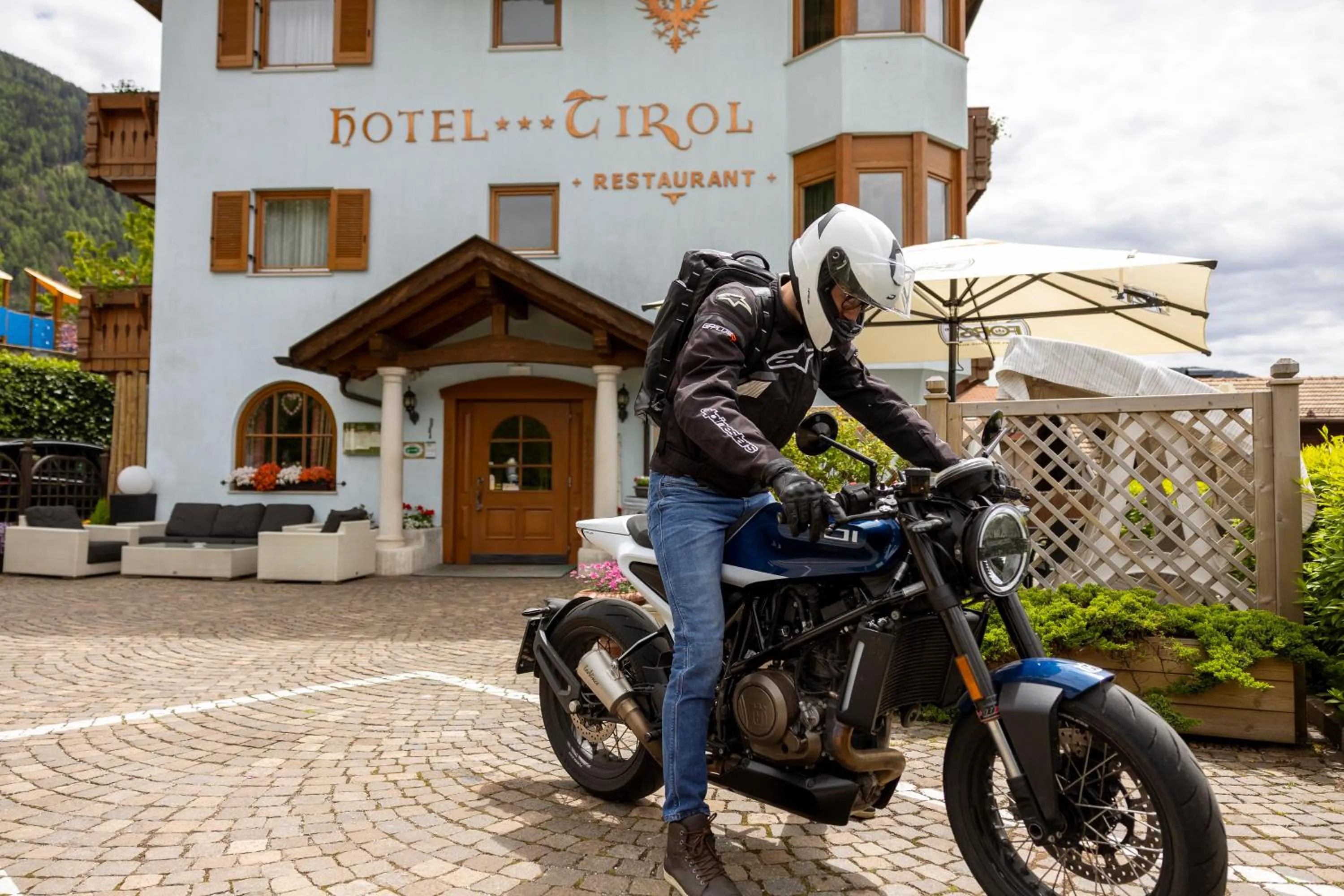 Property building in Hotel Tirol- Natural Idyll