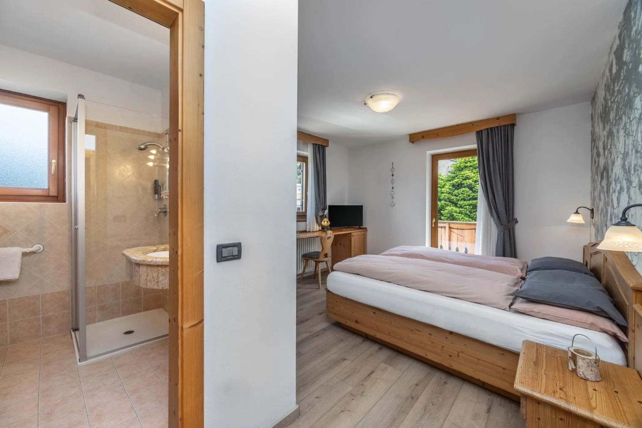 Bedroom, Bed in Hotel Tirol- Natural Idyll