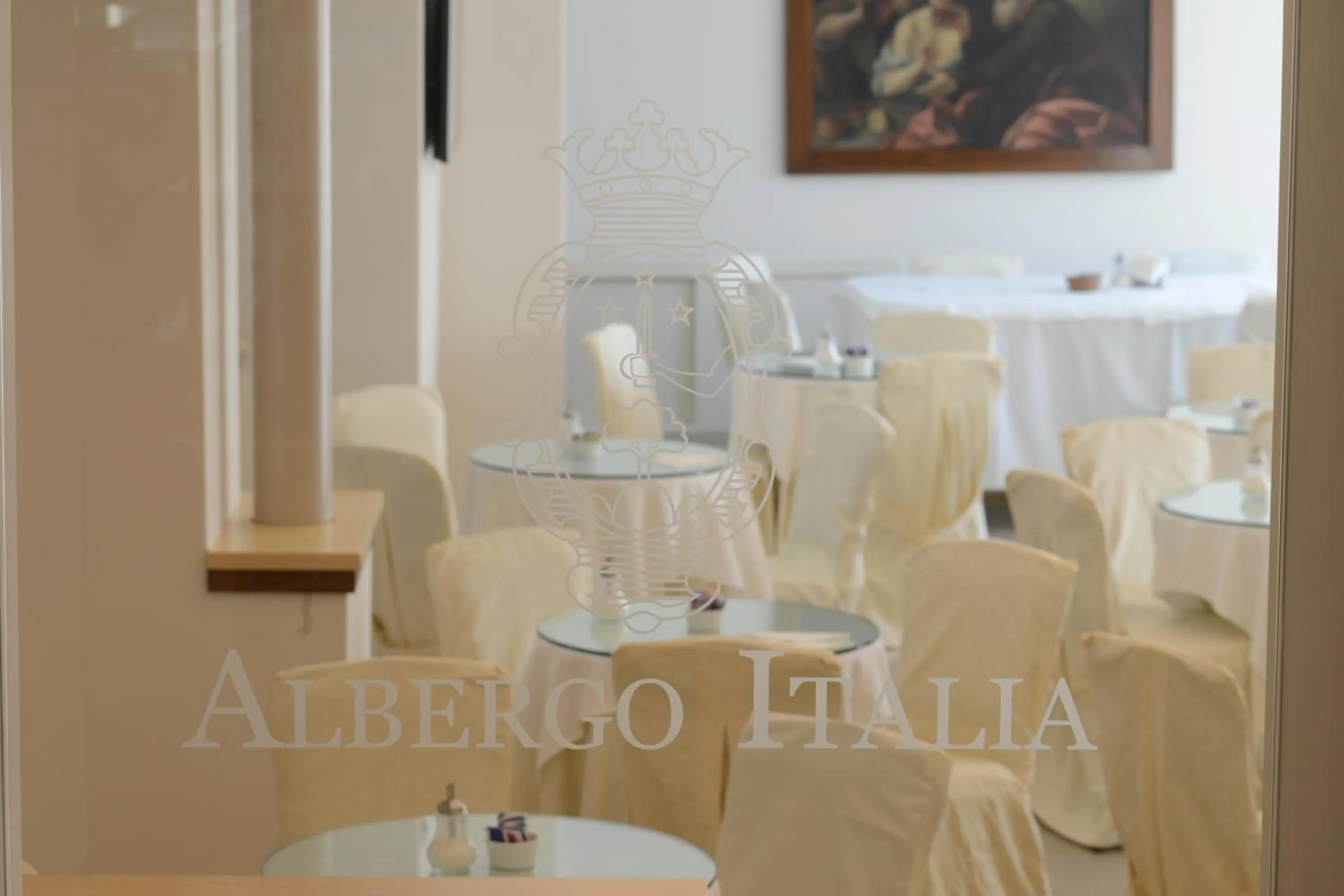 Restaurant/places to eat in Albergo Italia