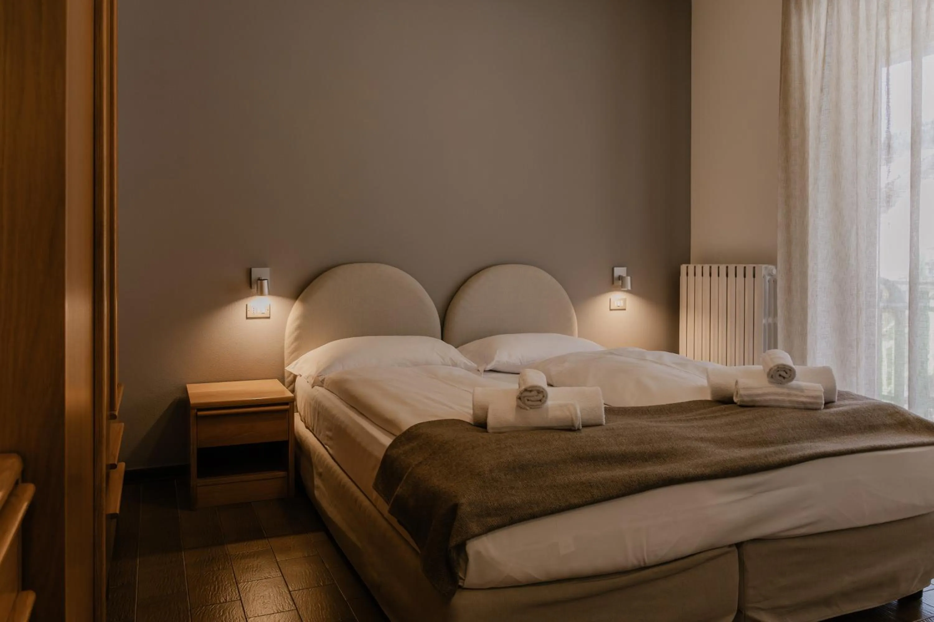 Bedroom, Bed in Hotel Costaverde "ai Roni"