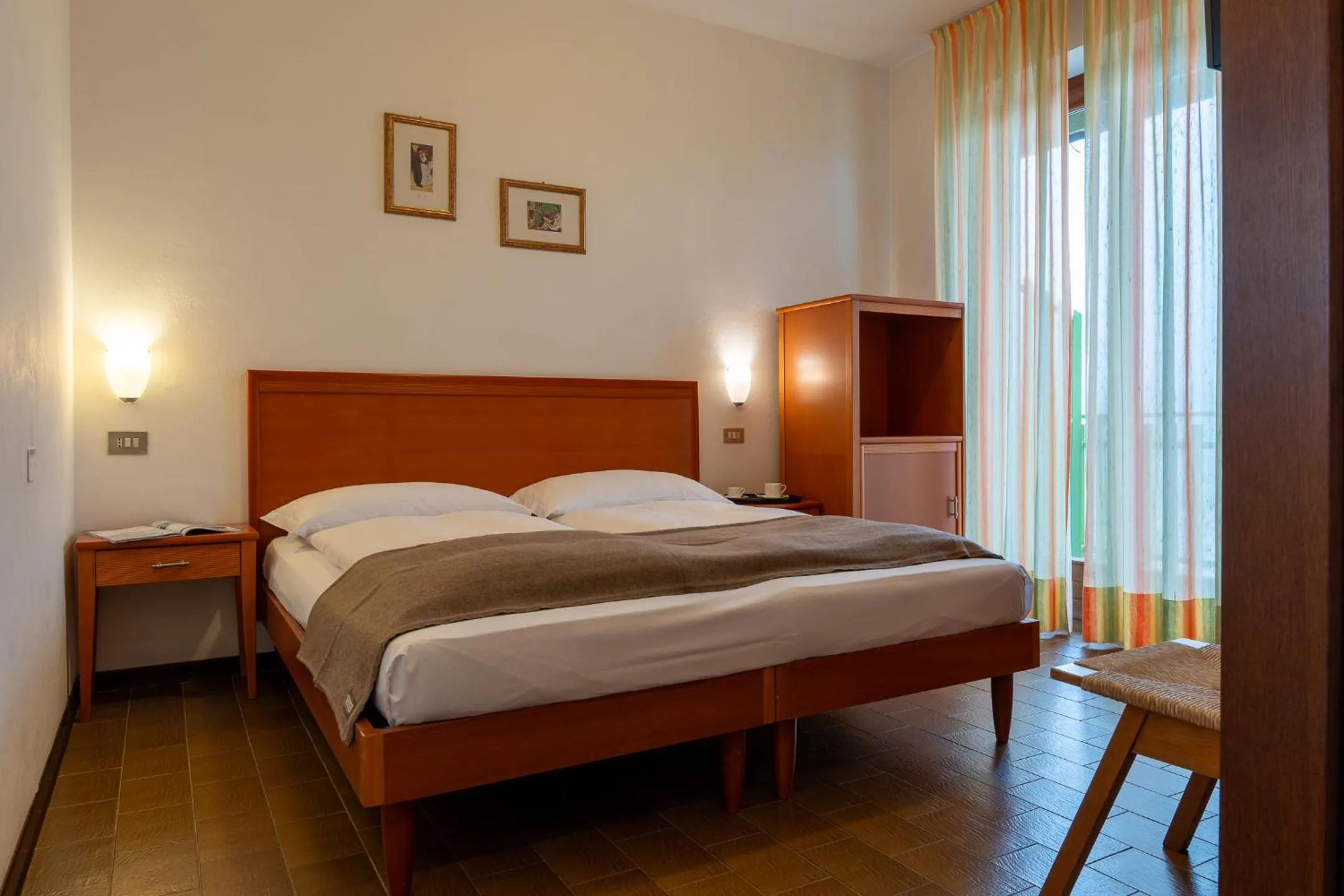 Bedroom, Bed in Hotel Costaverde "ai Roni"