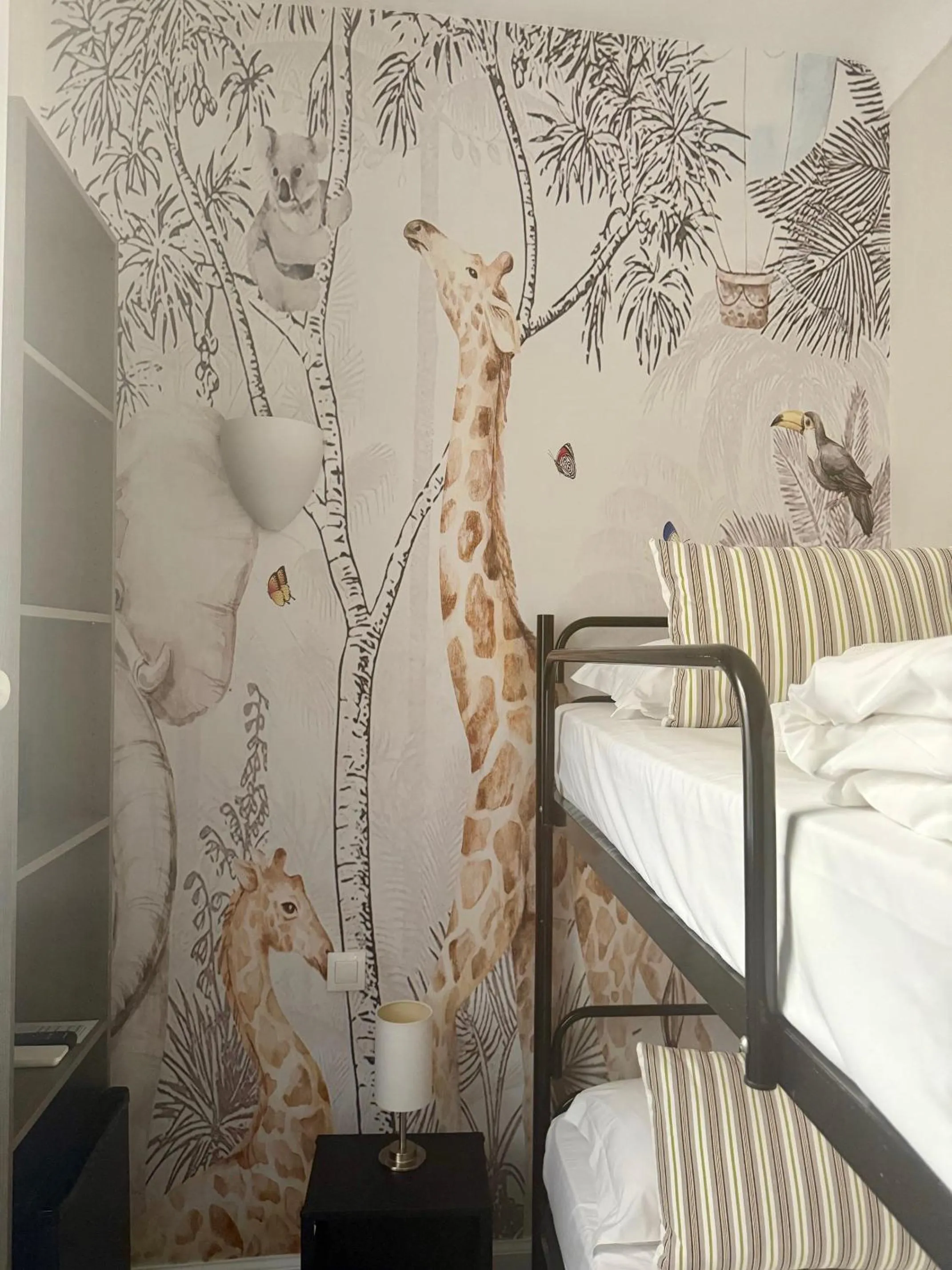 Bedroom, Bed in Hotel Select