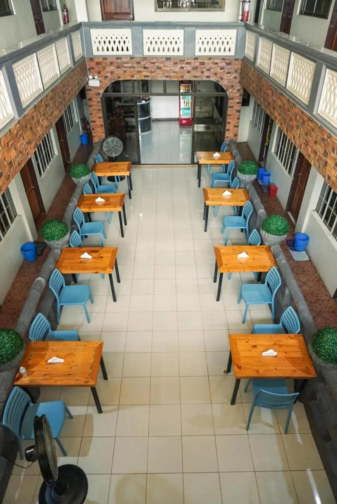 Restaurant/places to eat in Macky's Hidden Inn Restaurant/places to eat in Macky's Hidden Inn