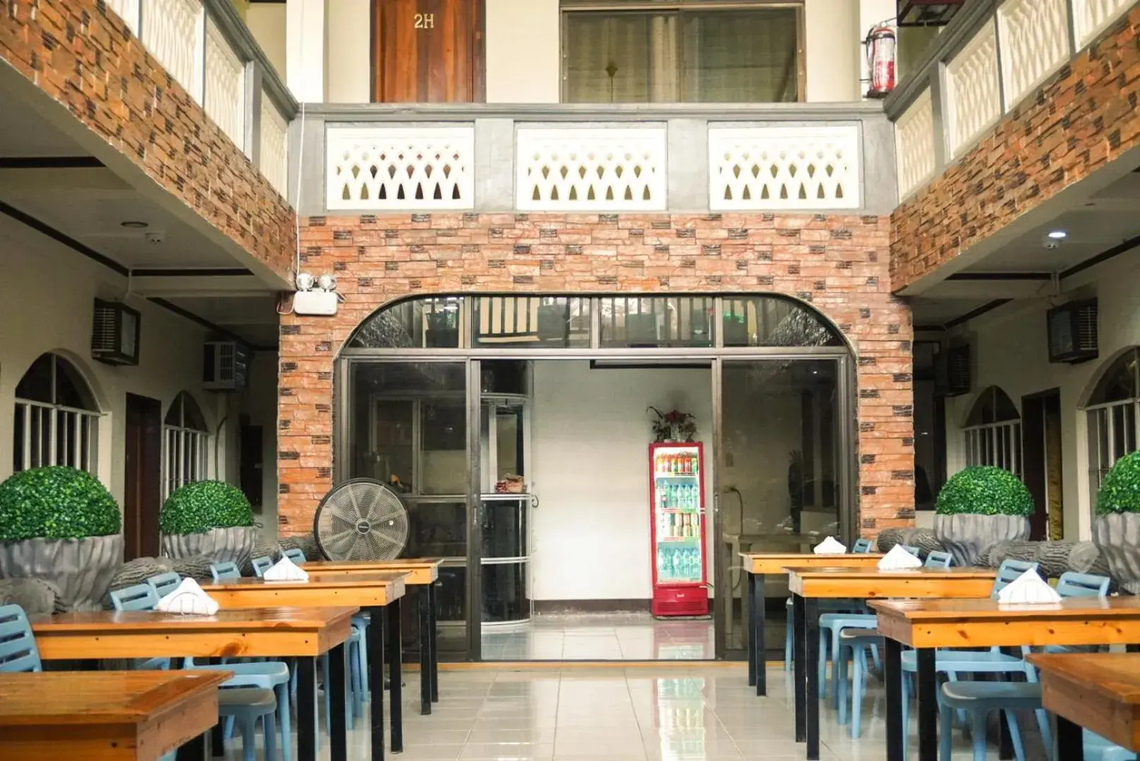 Restaurant/places to eat in Macky's Hidden Inn Restaurant/places to eat in Macky's Hidden Inn