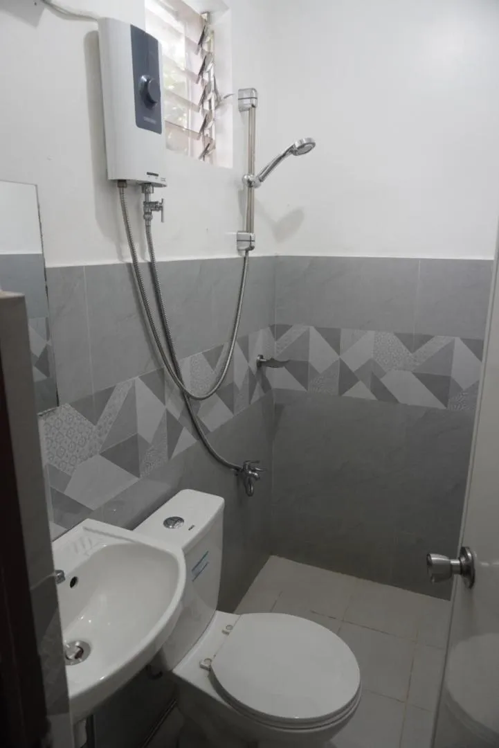 Bathroom in Macky's Hidden Inn