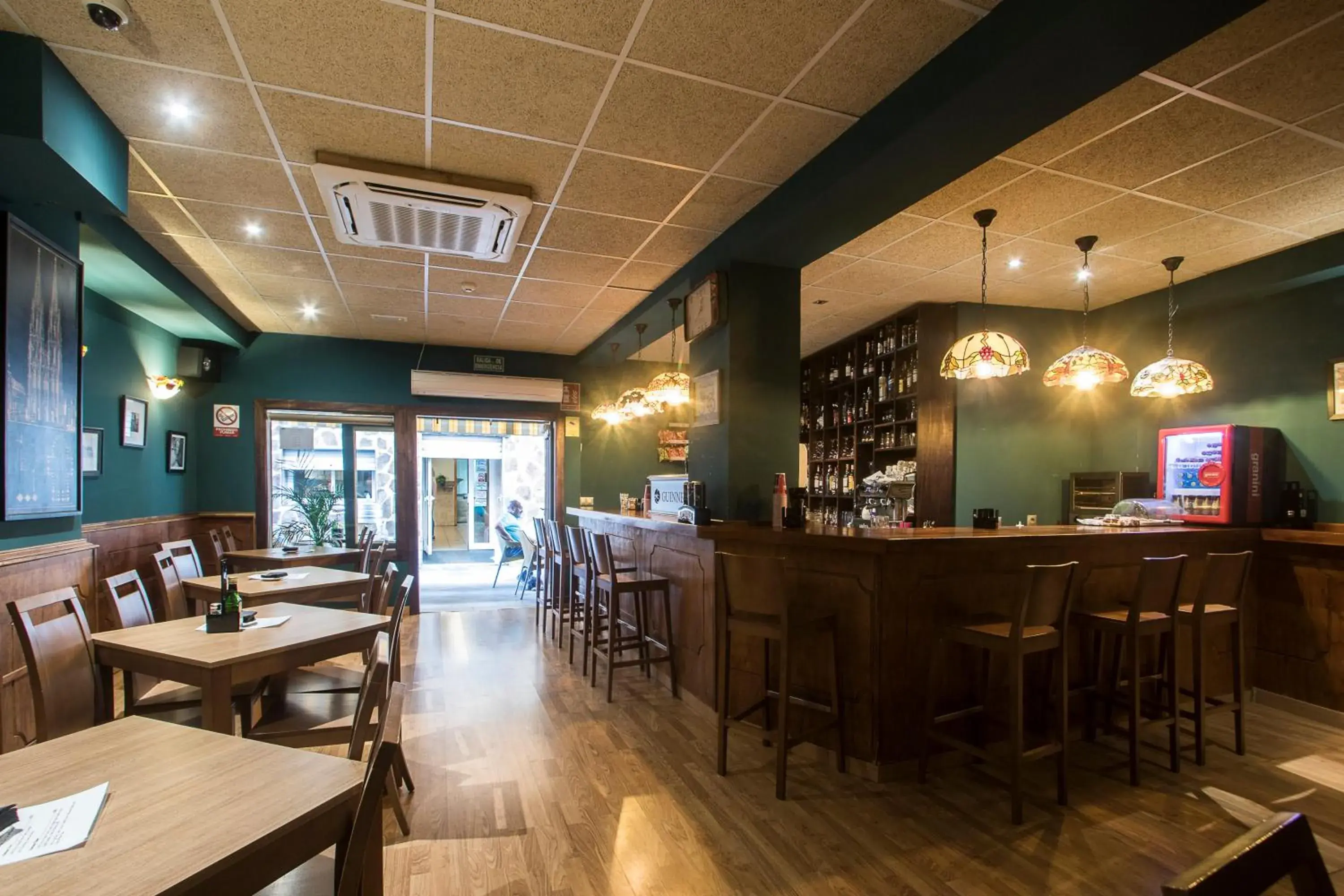 Lounge or bar in Hotel Benidorm City Olympia Lounge or bar in Hotel Benidorm City Olympia