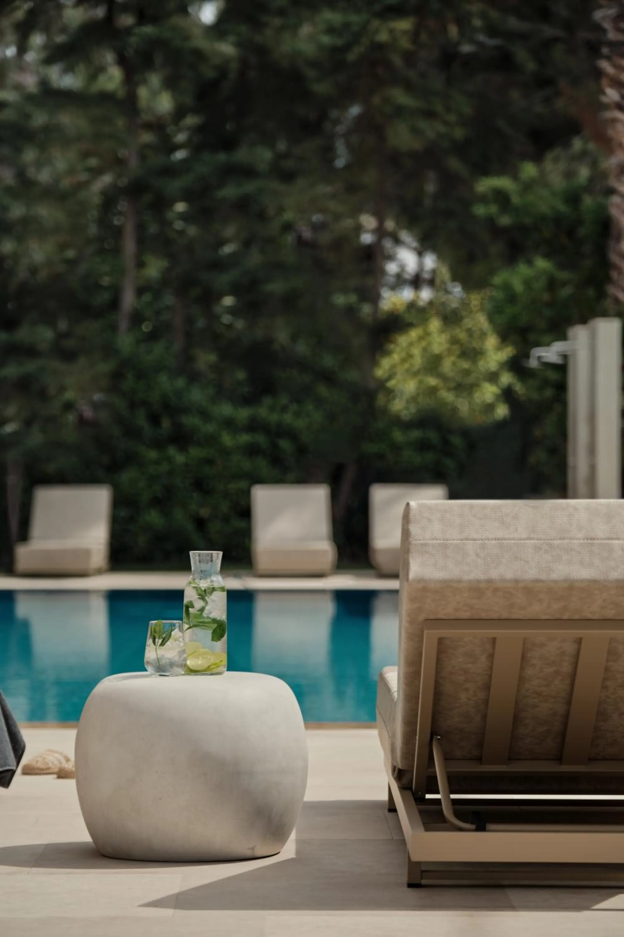 Restaurant/places to eat in Golden Sun Hotel