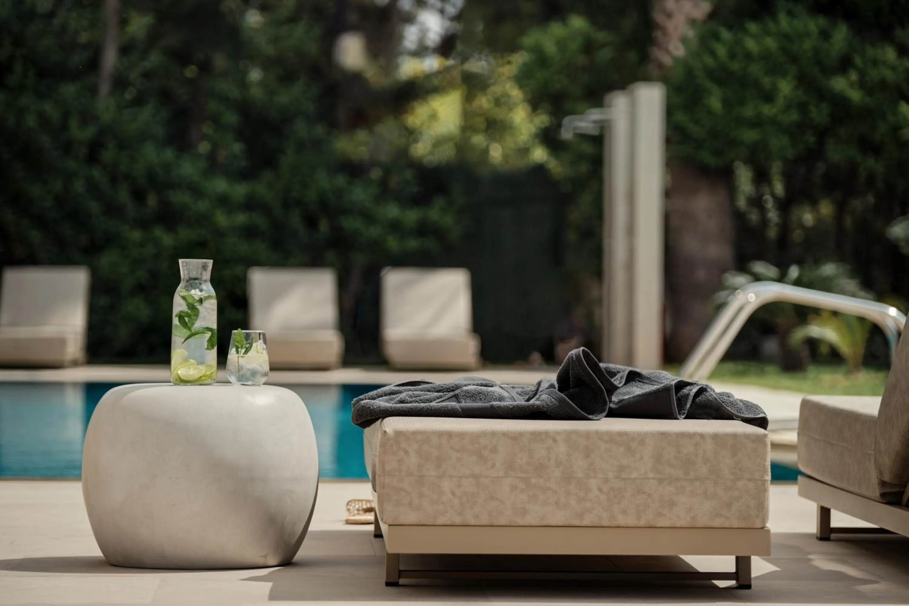 Seating area in Golden Sun Hotel
