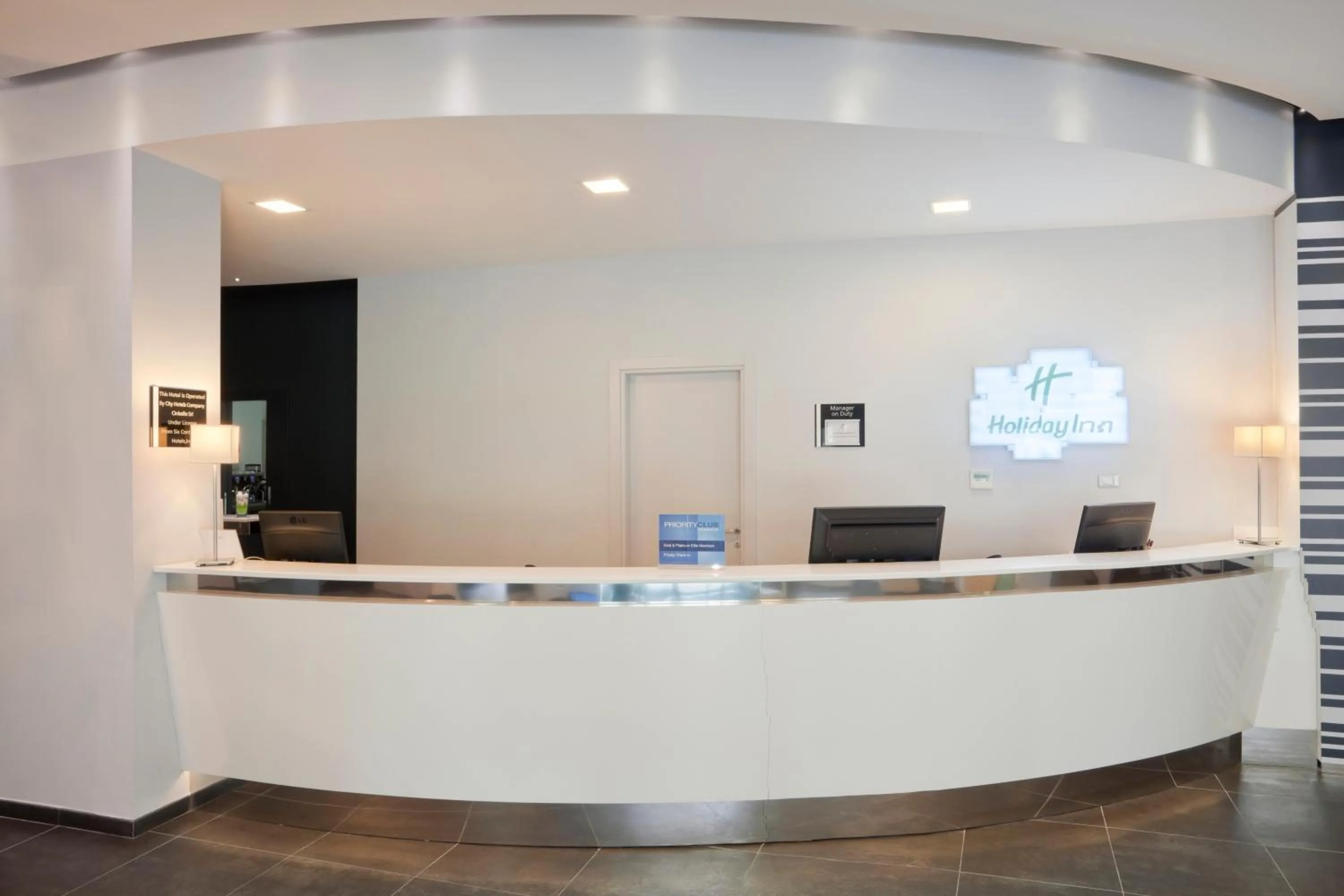 Property building in Holiday Inn Milan Nord Zara by IHG