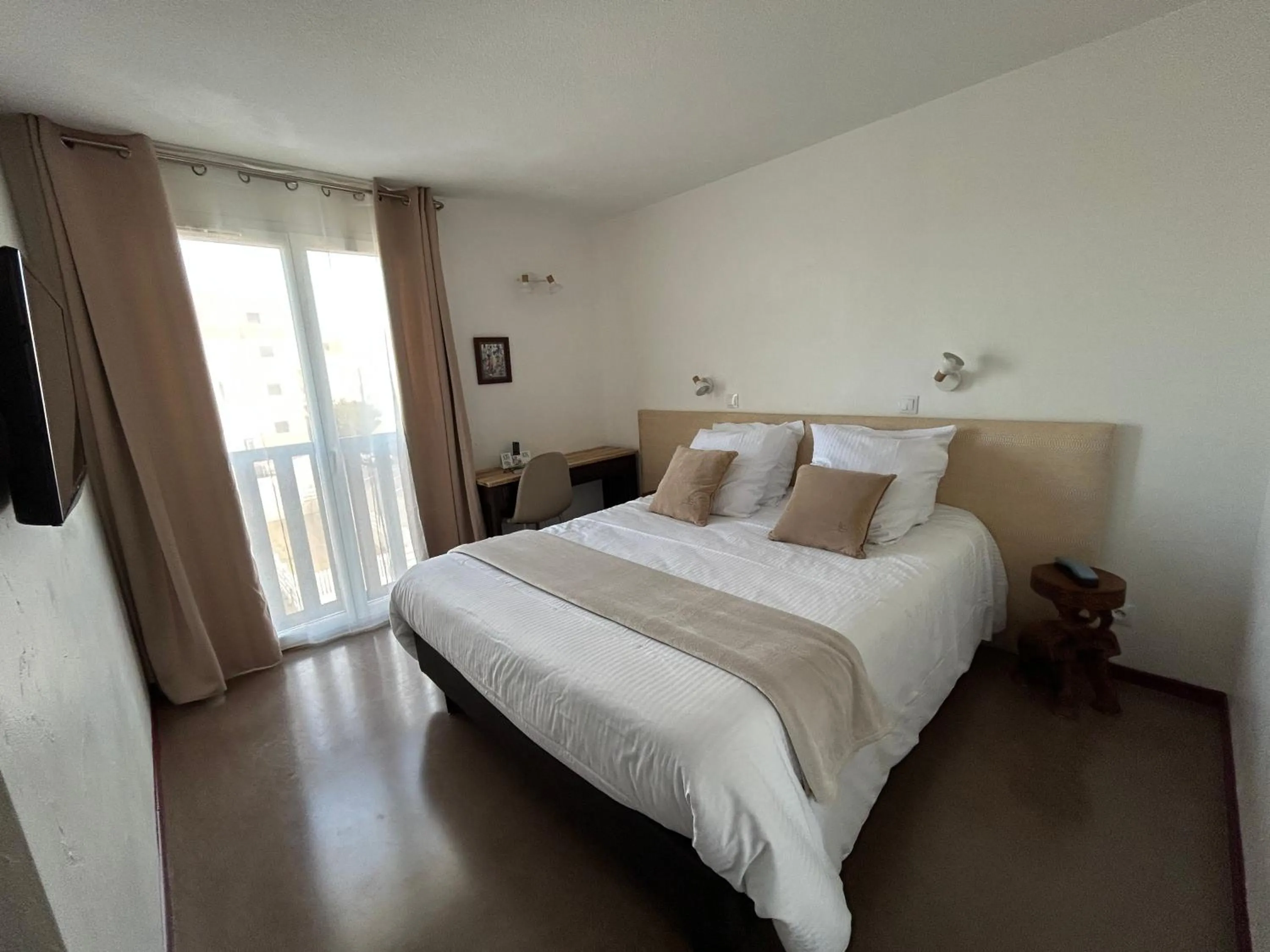 Photo of the whole room, Bed in Logis Hotel De La Clape