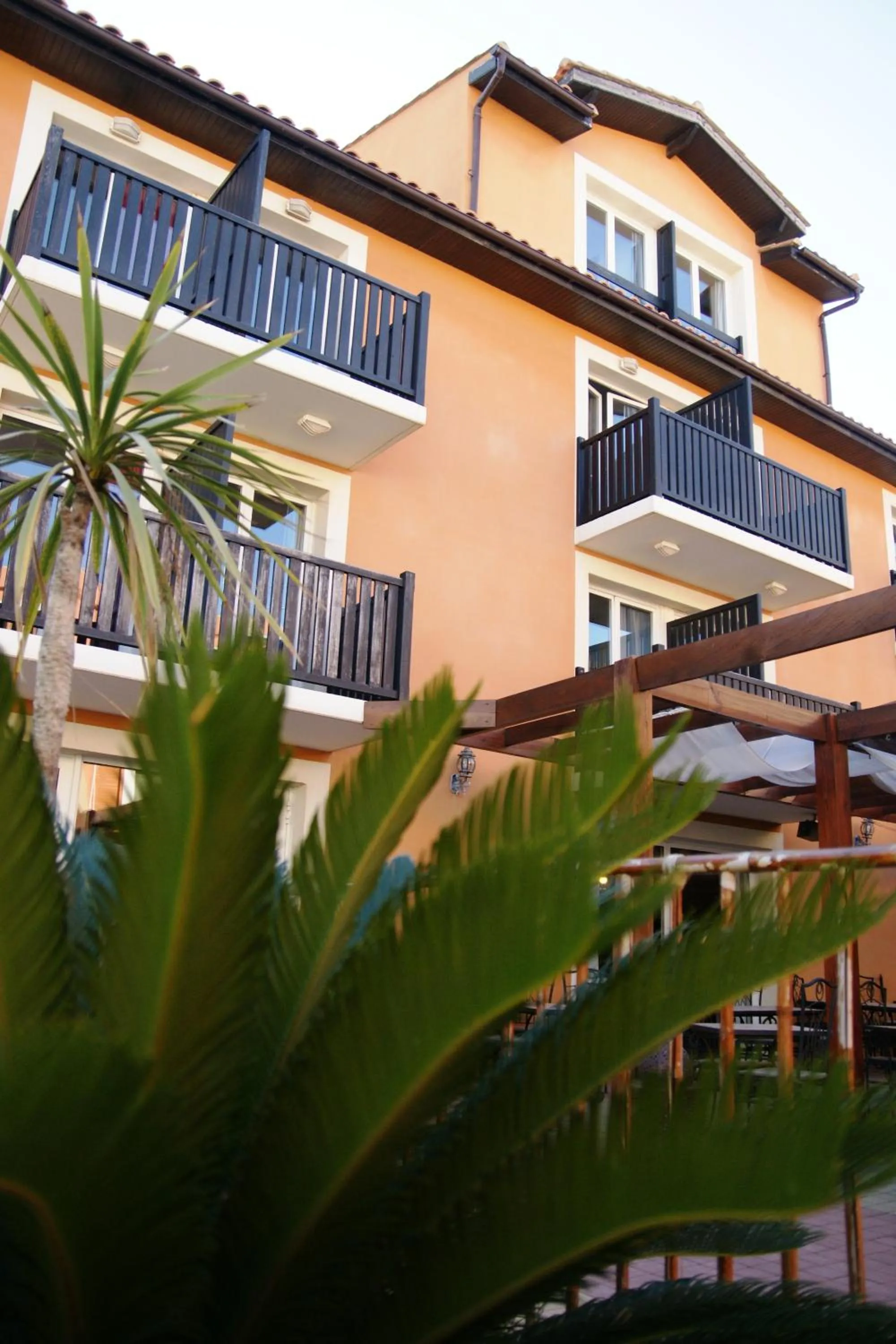 Facade/entrance in Logis Hotel De La Clape