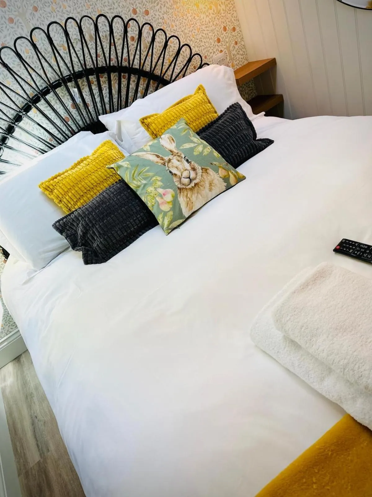 Bed in The Apple Inn