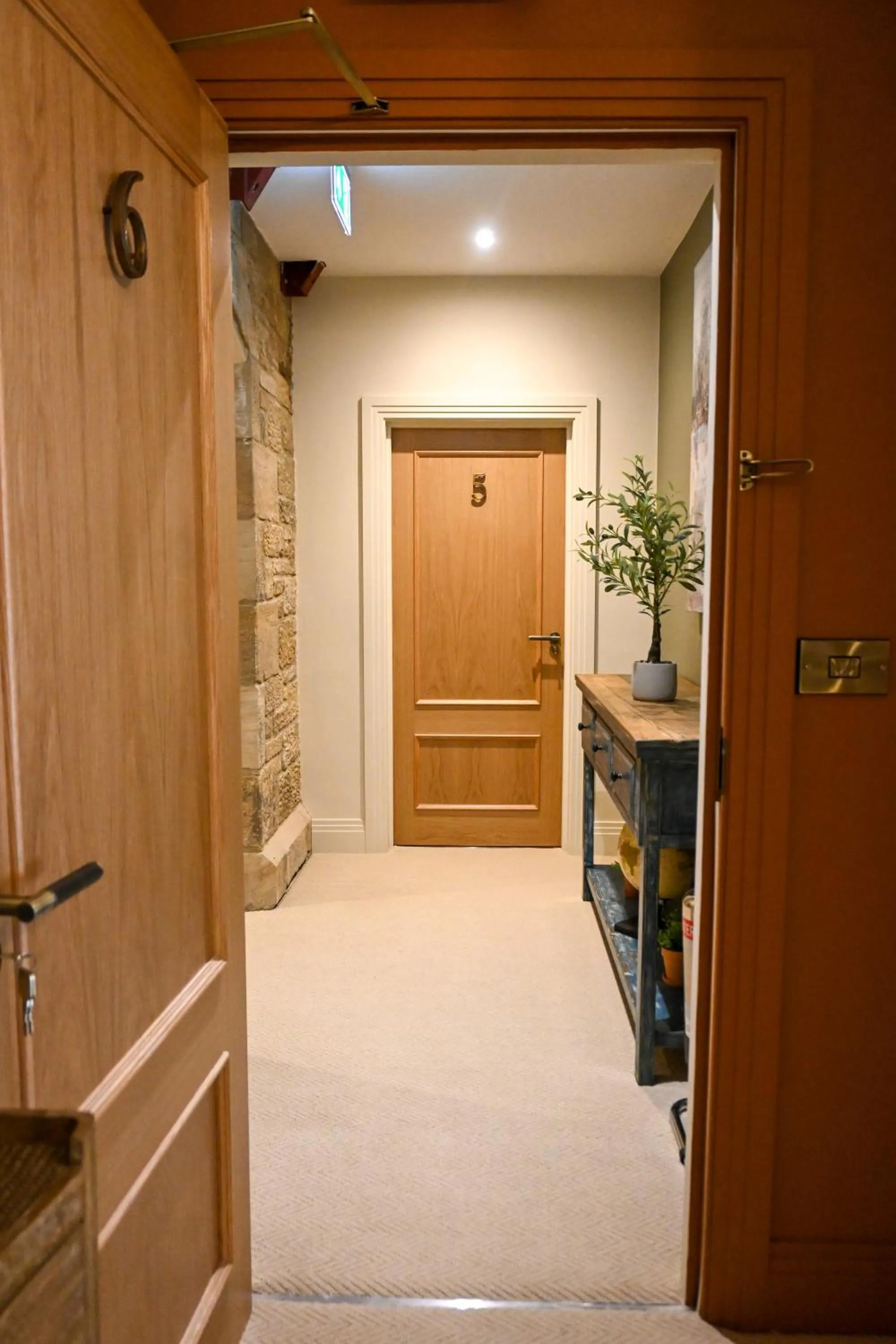 Bedroom in The Apple Inn