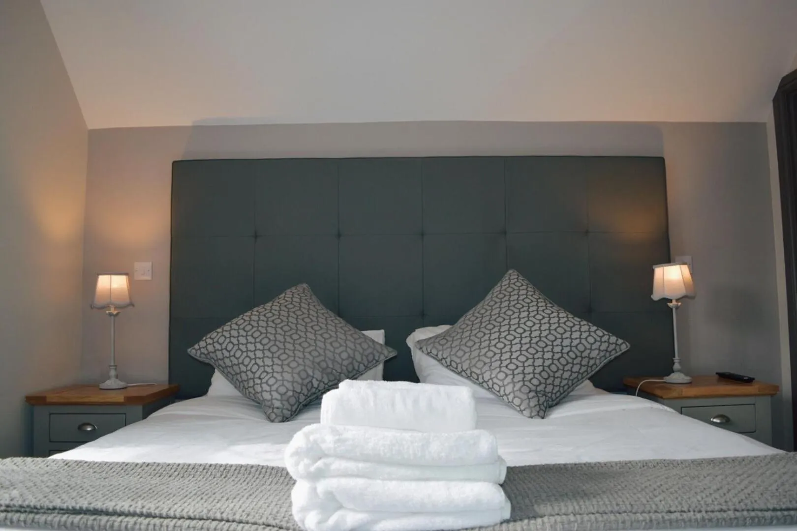 Bed in The Apple Inn