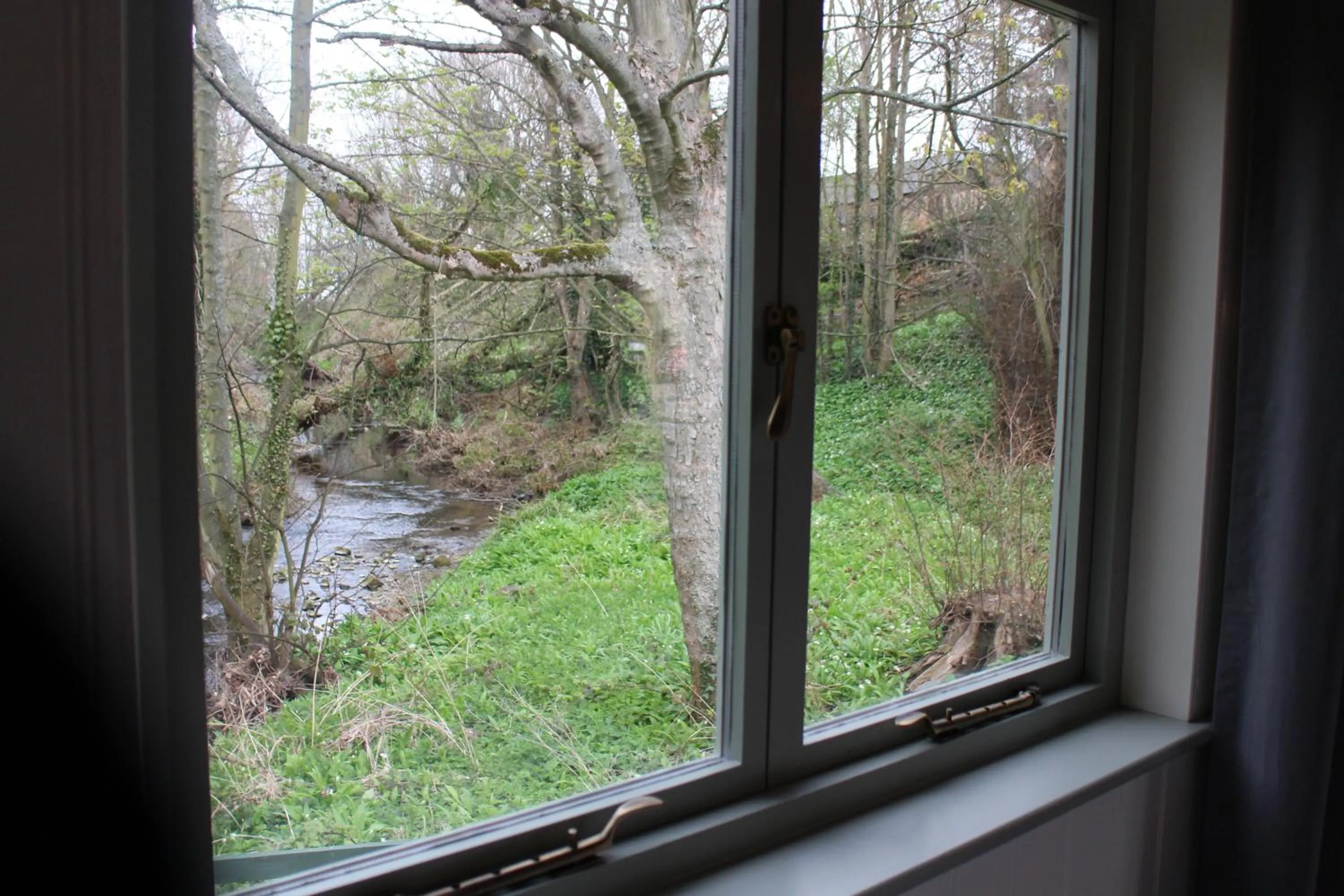 River view in The Apple Inn