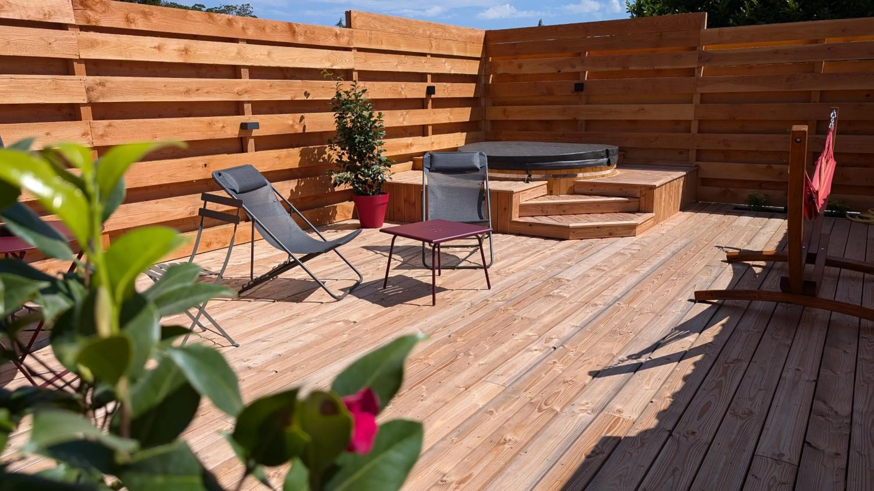 Balcony/Terrace in Hotel Restaurant La Dame du Lac
