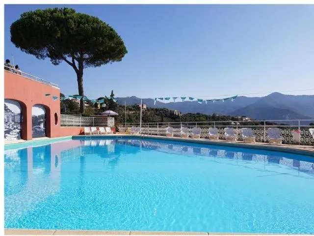 Residence Portofino Est