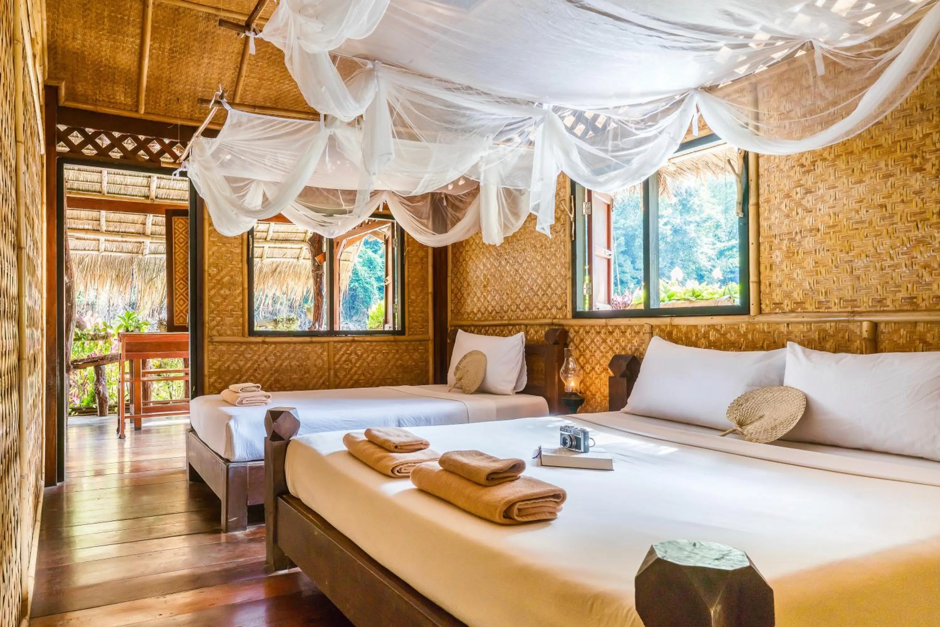 Bedroom, Bed in River Kwai Jungle Rafts