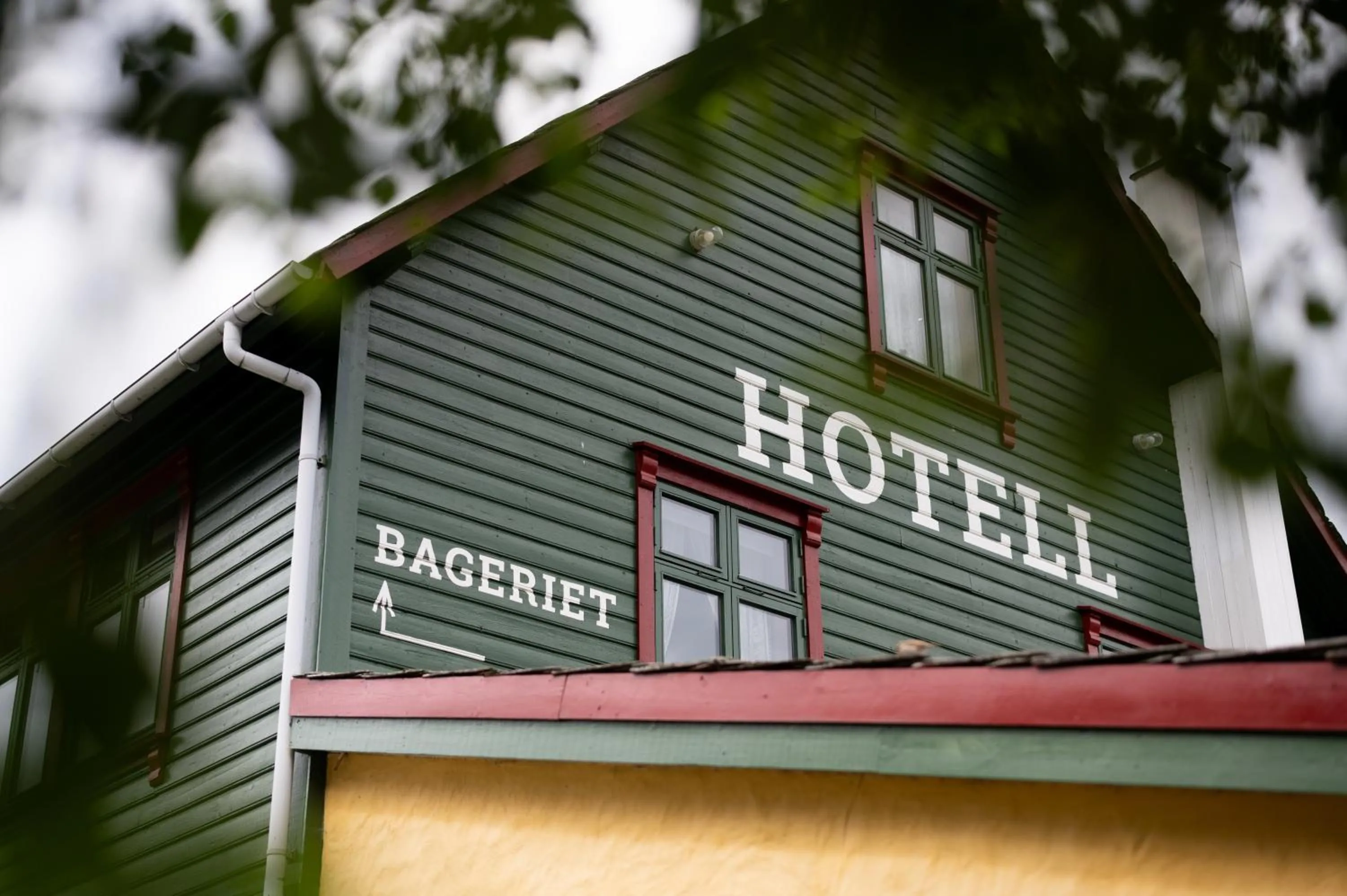 Property building in Byrkjedalstunet Hotell
