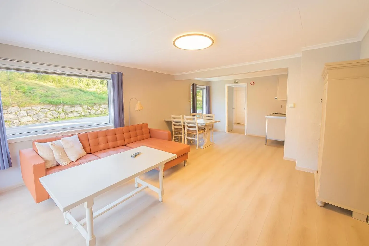 Kitchen or kitchenette in Byrkjedalstunet Hotell