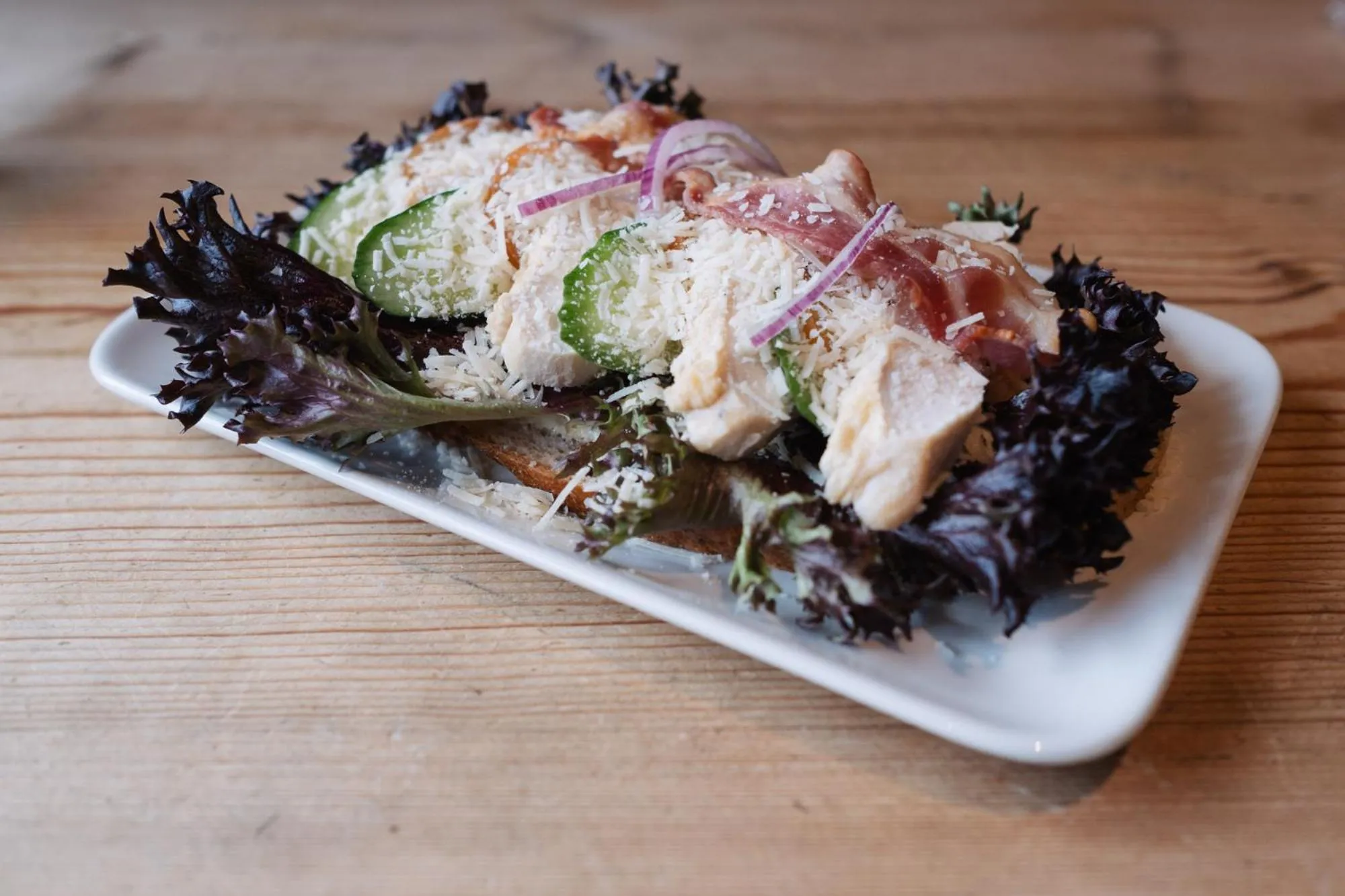 Food in Byrkjedalstunet Hotell