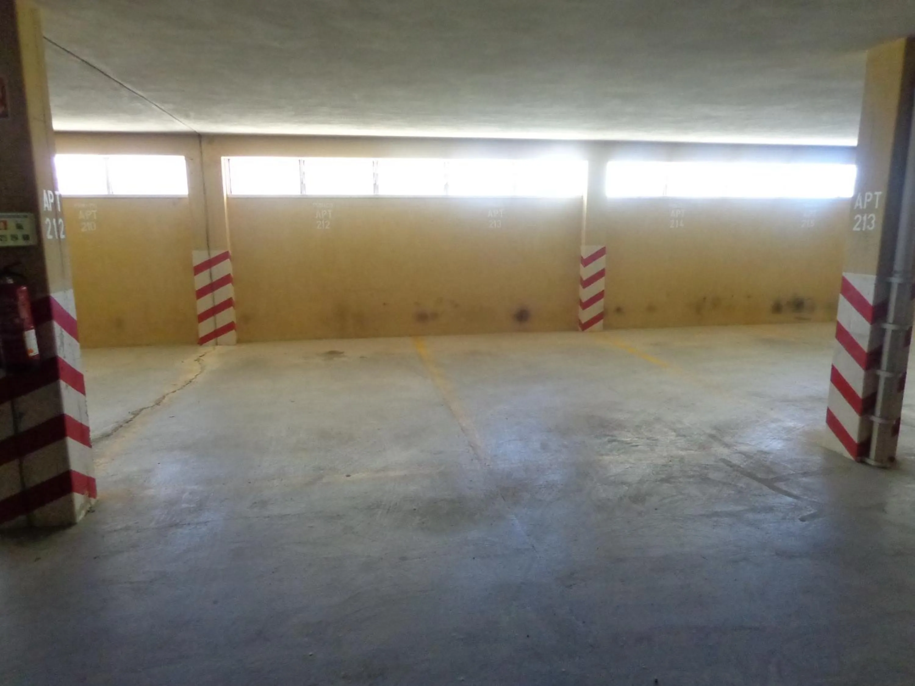Area and facilities in T2 50m da Praia