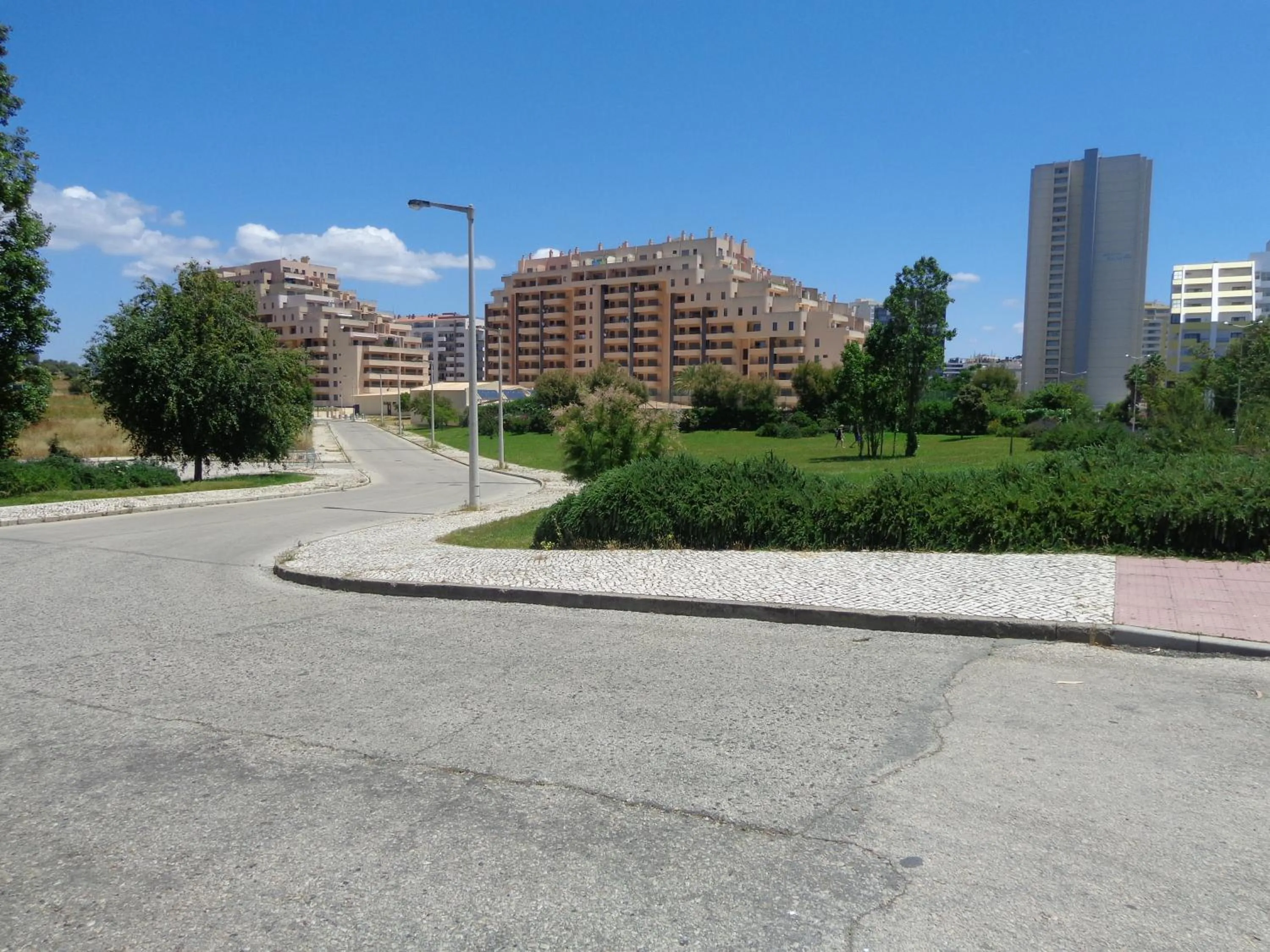 Street view in T2 50m da Praia