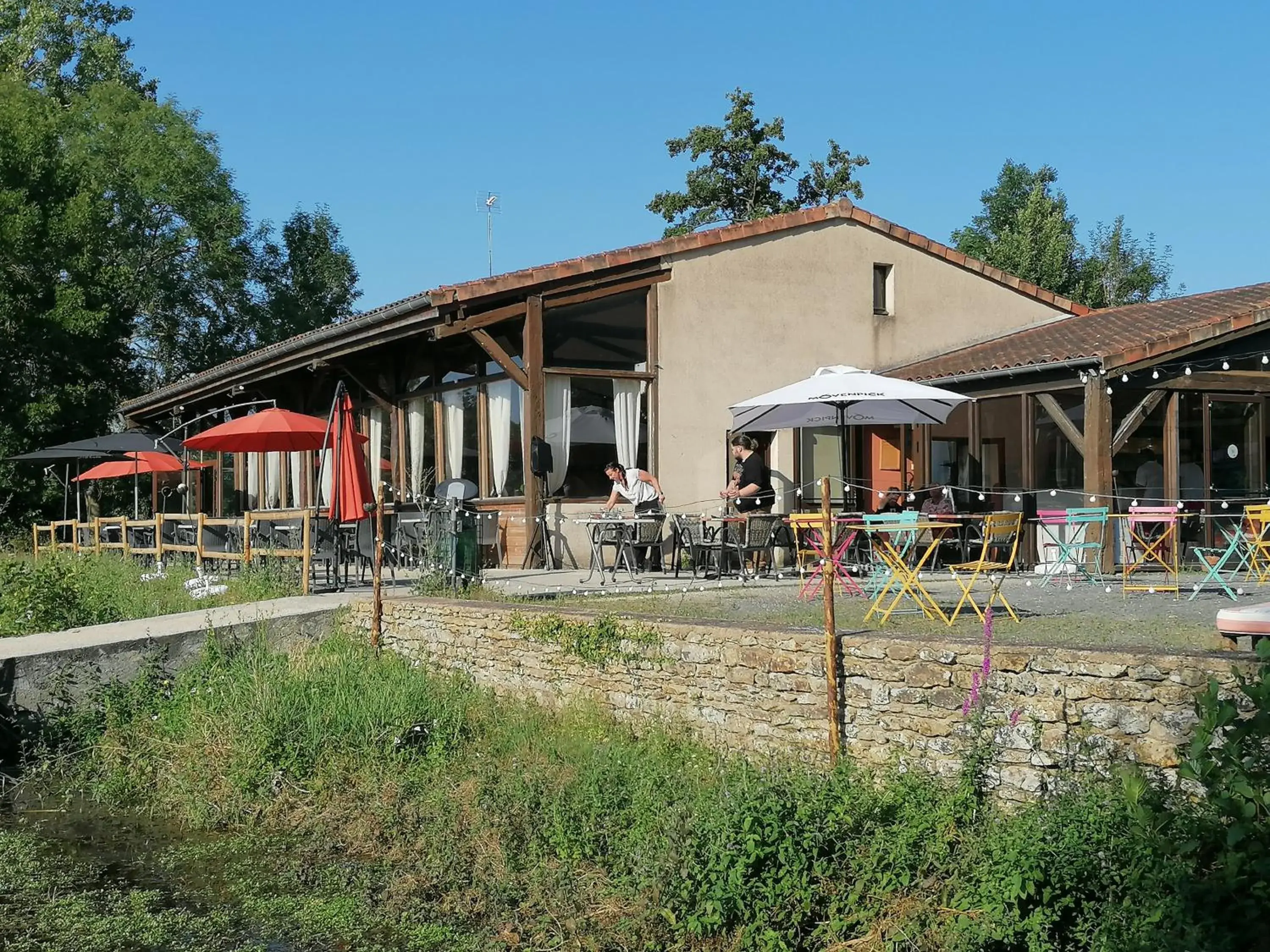 Restaurant/places to eat in Terres de France - Moncontour Active Park Restaurant/places to eat in Terres de France - Moncontour Active Park