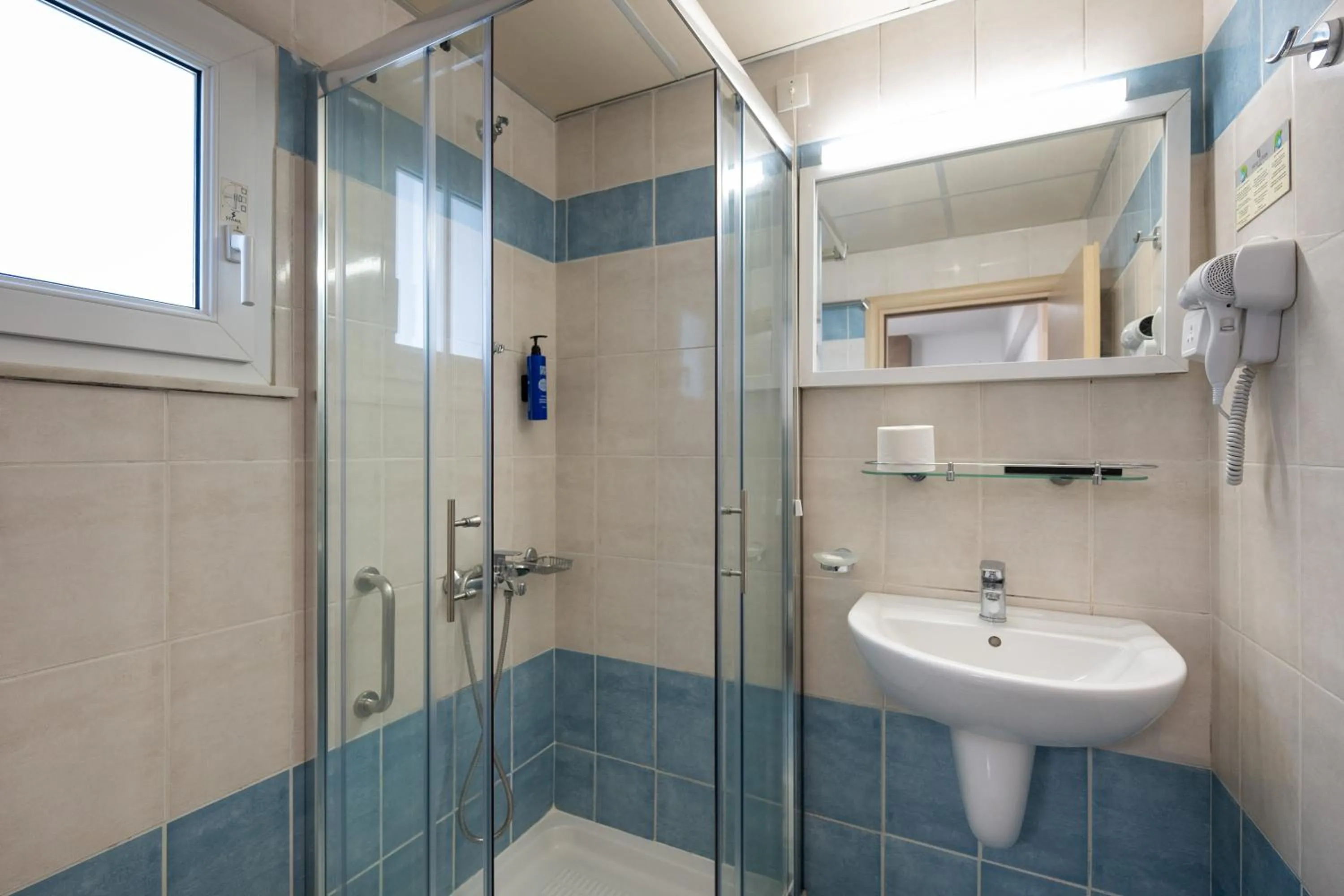 Bathroom in Lesvion Hotel