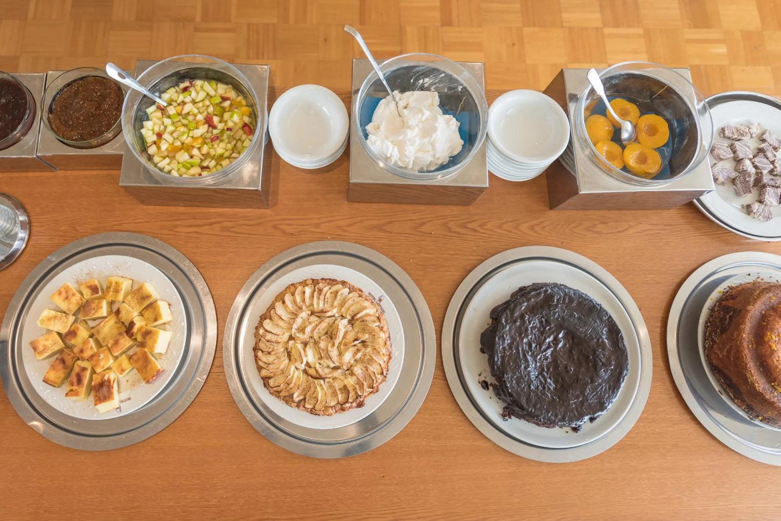 Breakfast in Lesvion Hotel