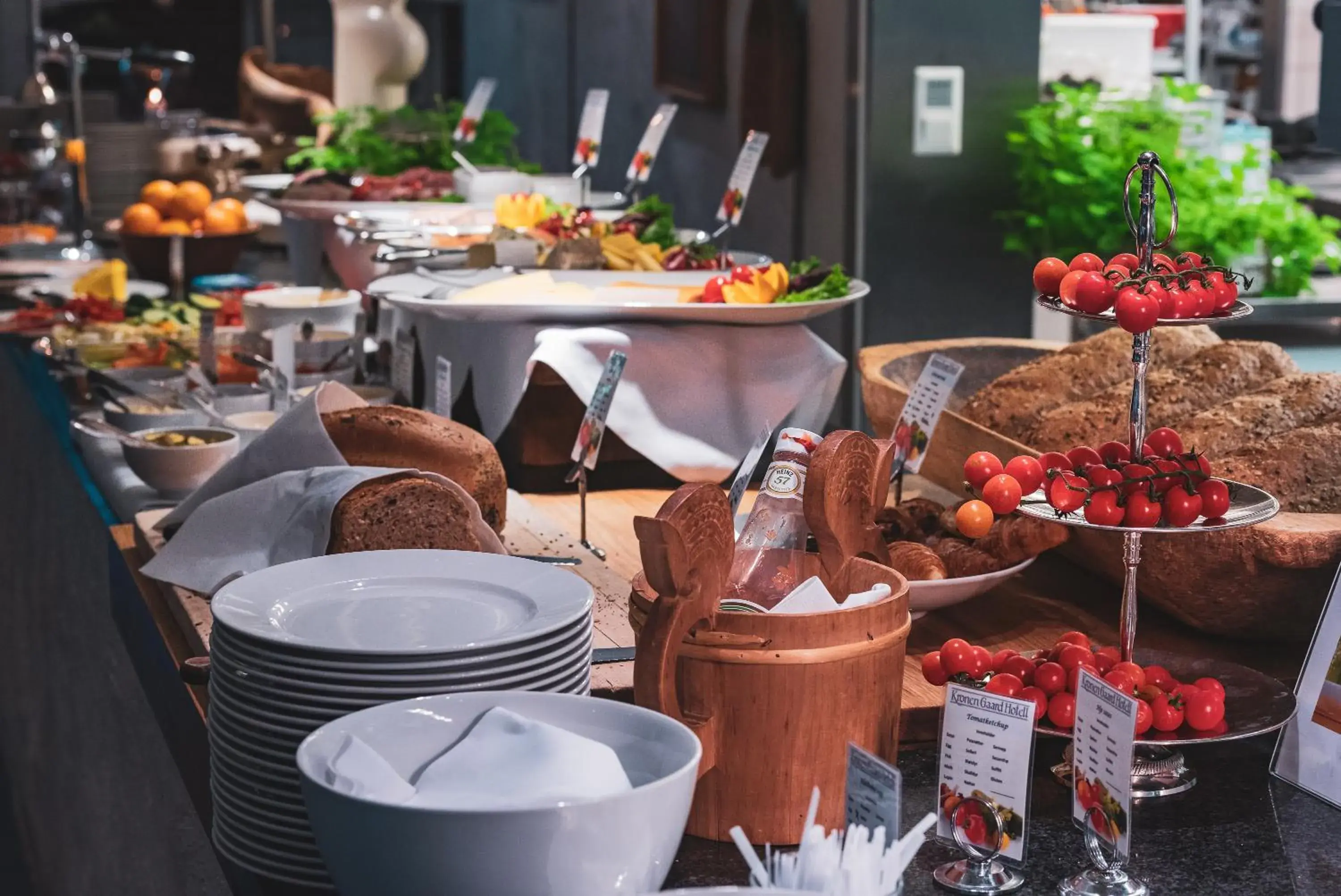 Restaurant/places to eat in Kronen Gaard Hotel Restaurant/places to eat in Kronen Gaard Hotel