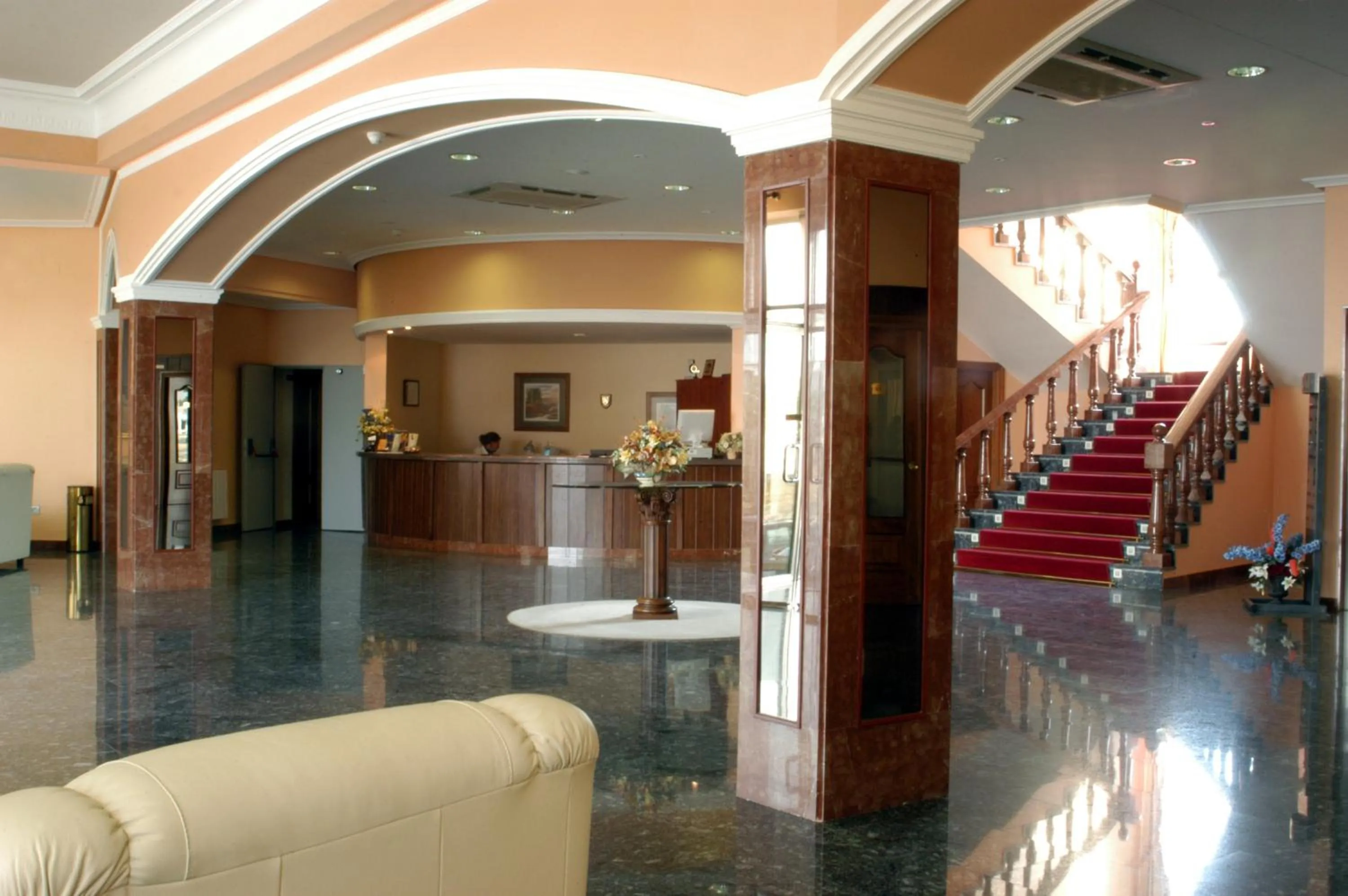 Lobby or reception in Emperatriz III