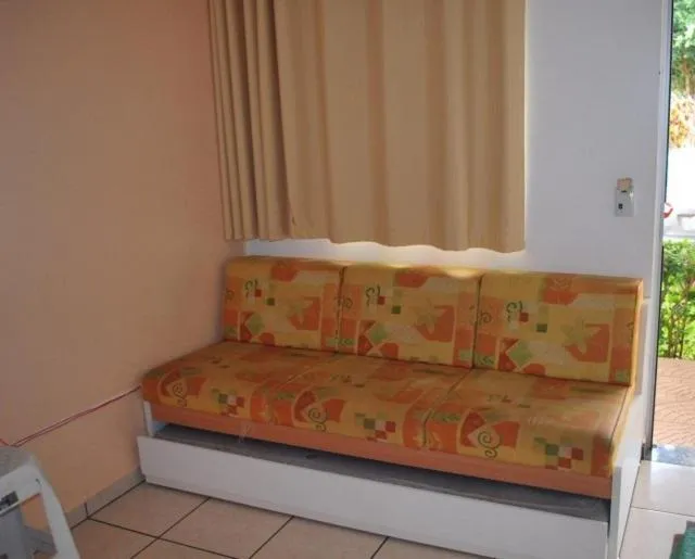 Communal lounge/ TV room in diRoma Fiori Caldas Novas - ACHEI FERIAS - Com Roupa de Cama