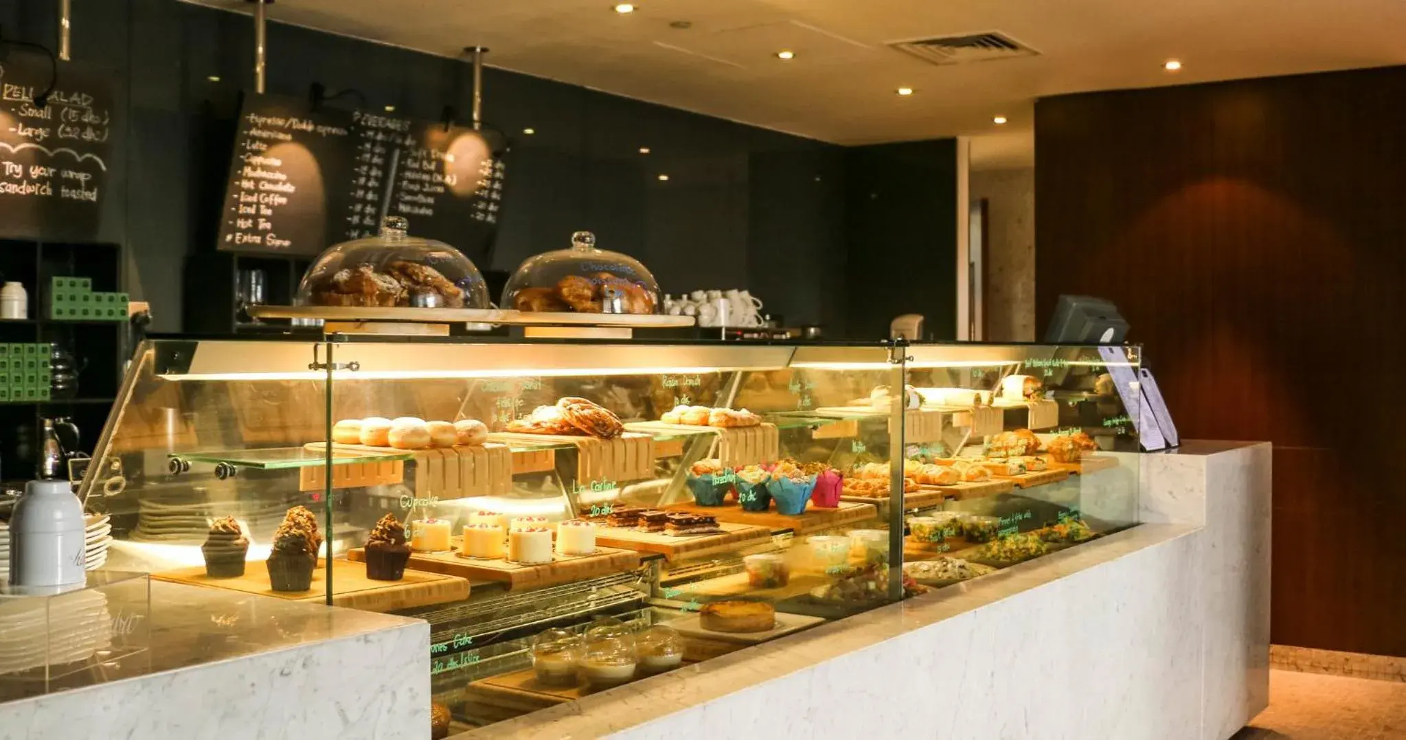 Restaurant/places to eat in InterContinental Residence Suites Dubai Festival City by IHG Restaurant/places to eat in InterContinental Residence Suites Dubai Festival City by IHG