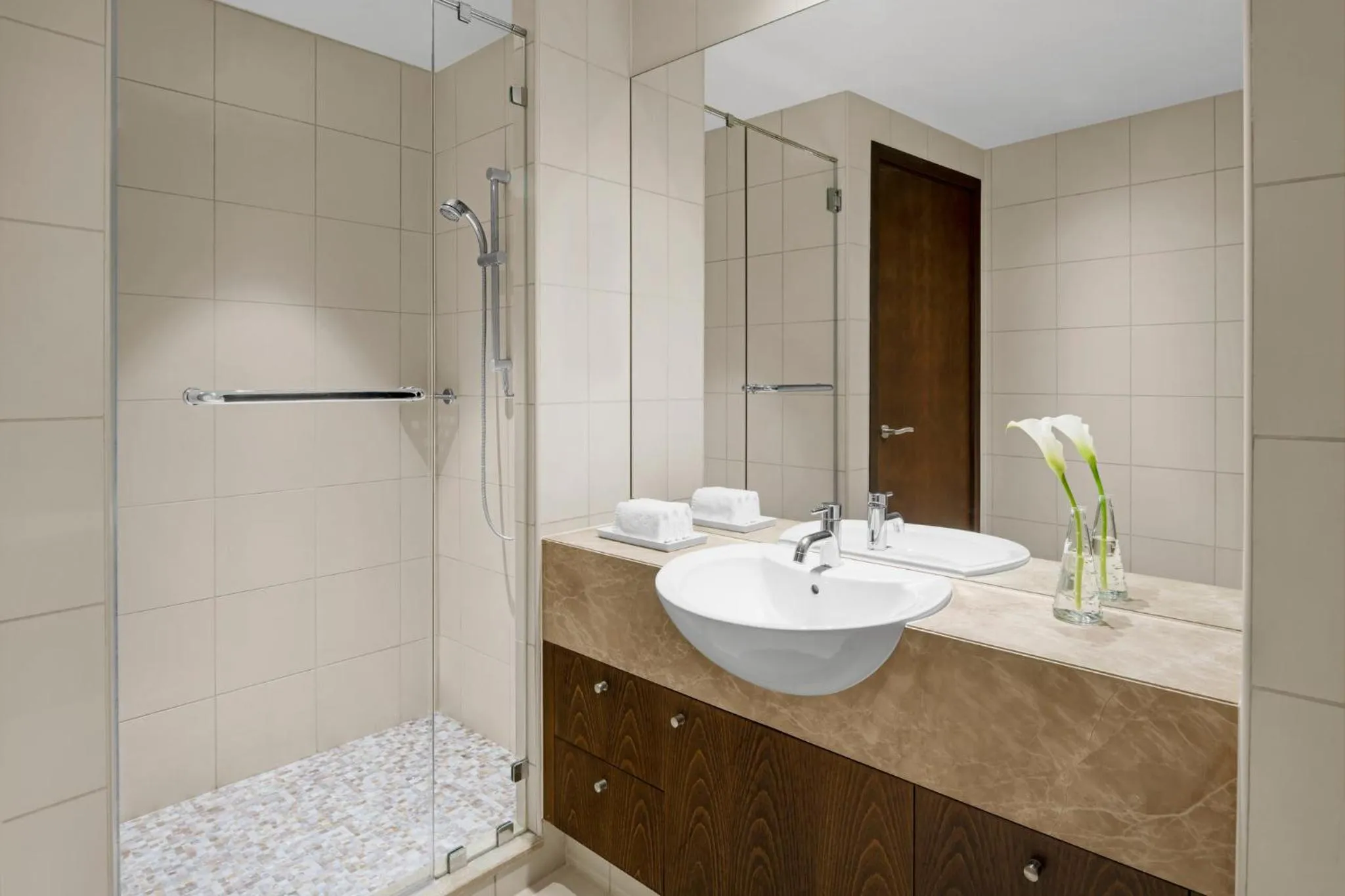 Bathroom in InterContinental Residence Suites Dubai Festival City by IHG