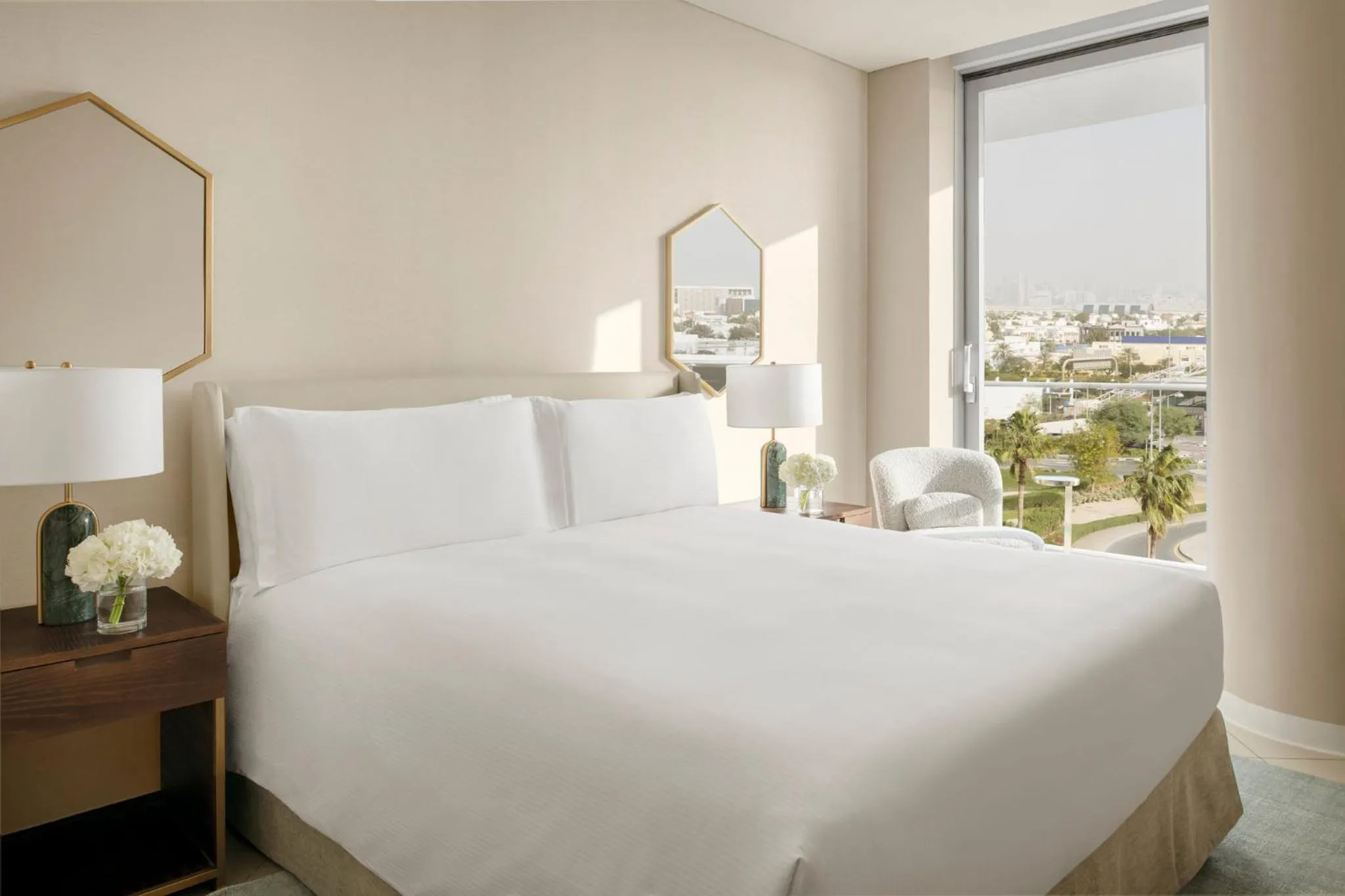 Photo of the whole room, Bed in InterContinental Residence Suites Dubai Festival City by IHG