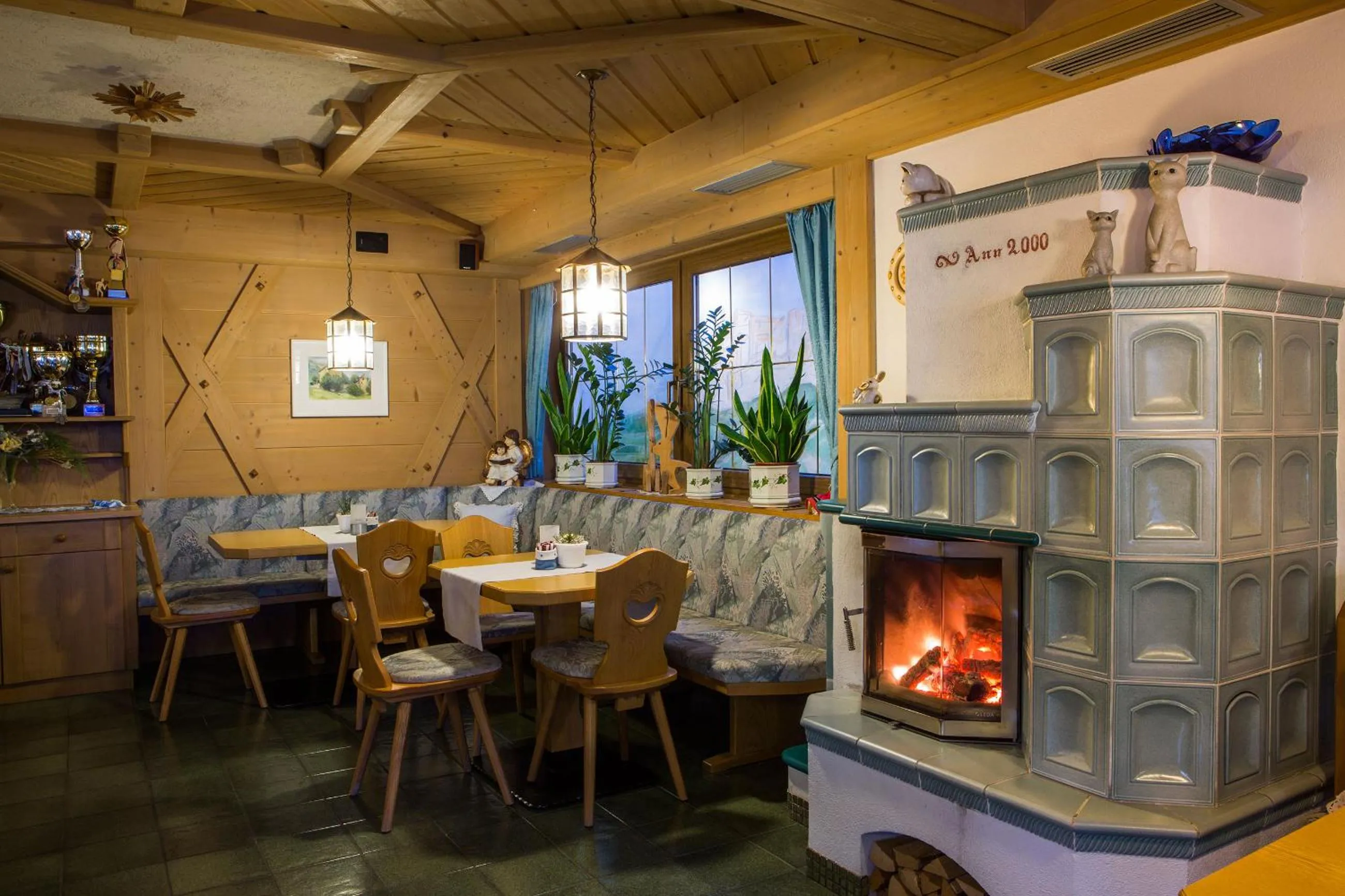 Lounge or bar in Hotel Rezia