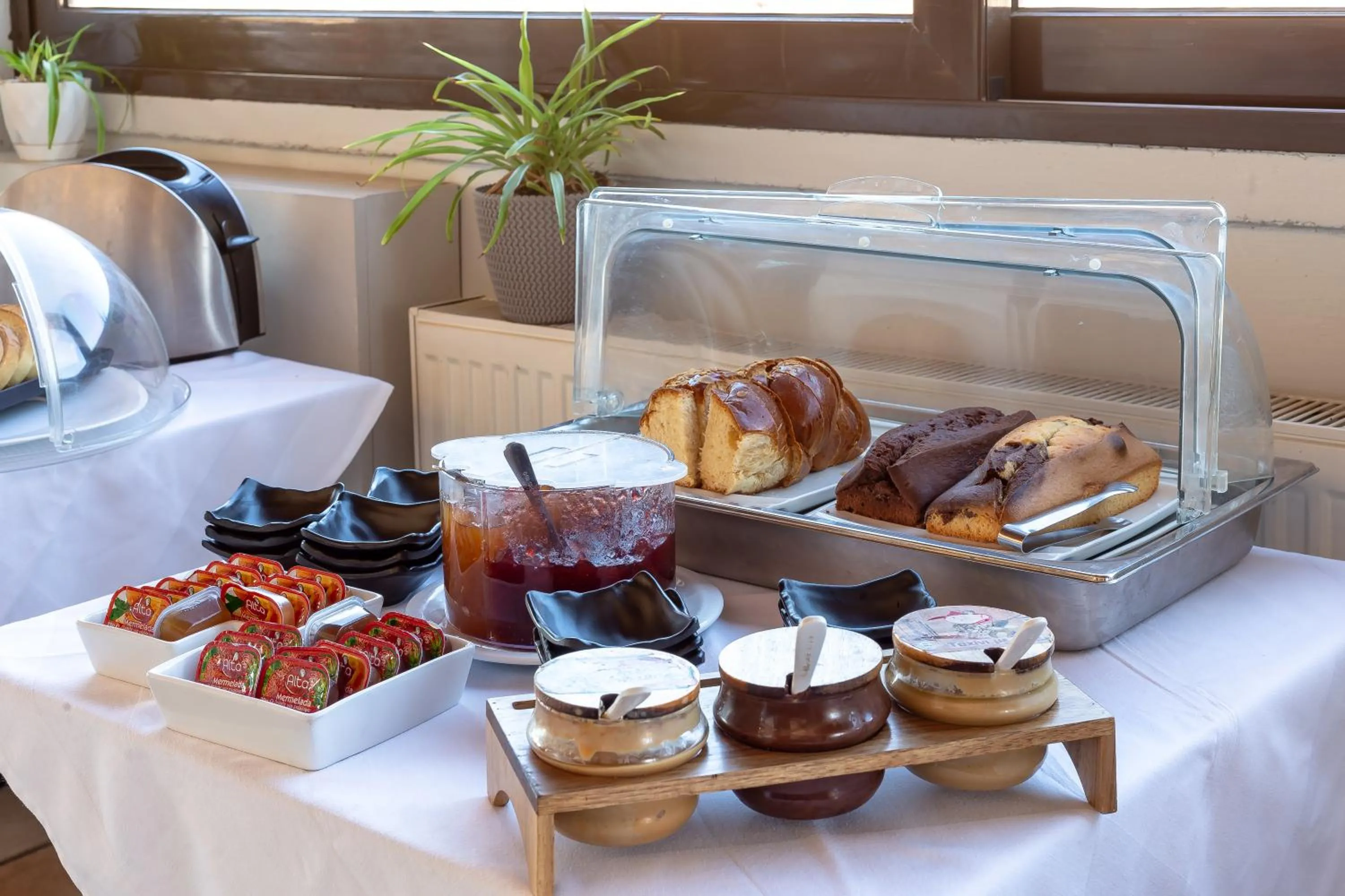 Breakfast in Hotel Byron