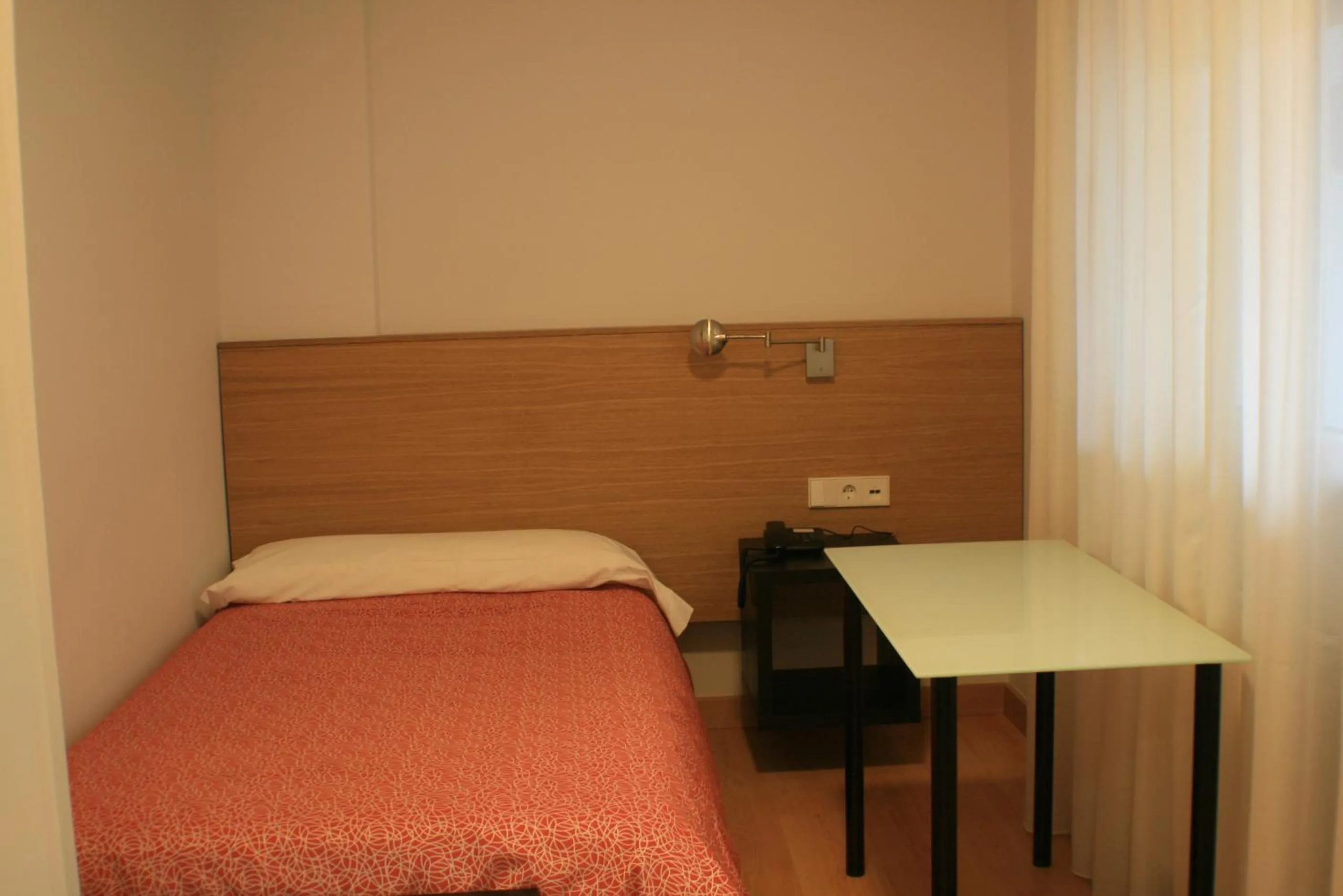 Photo of the whole room, Bed in Hotel Picos De Europa
