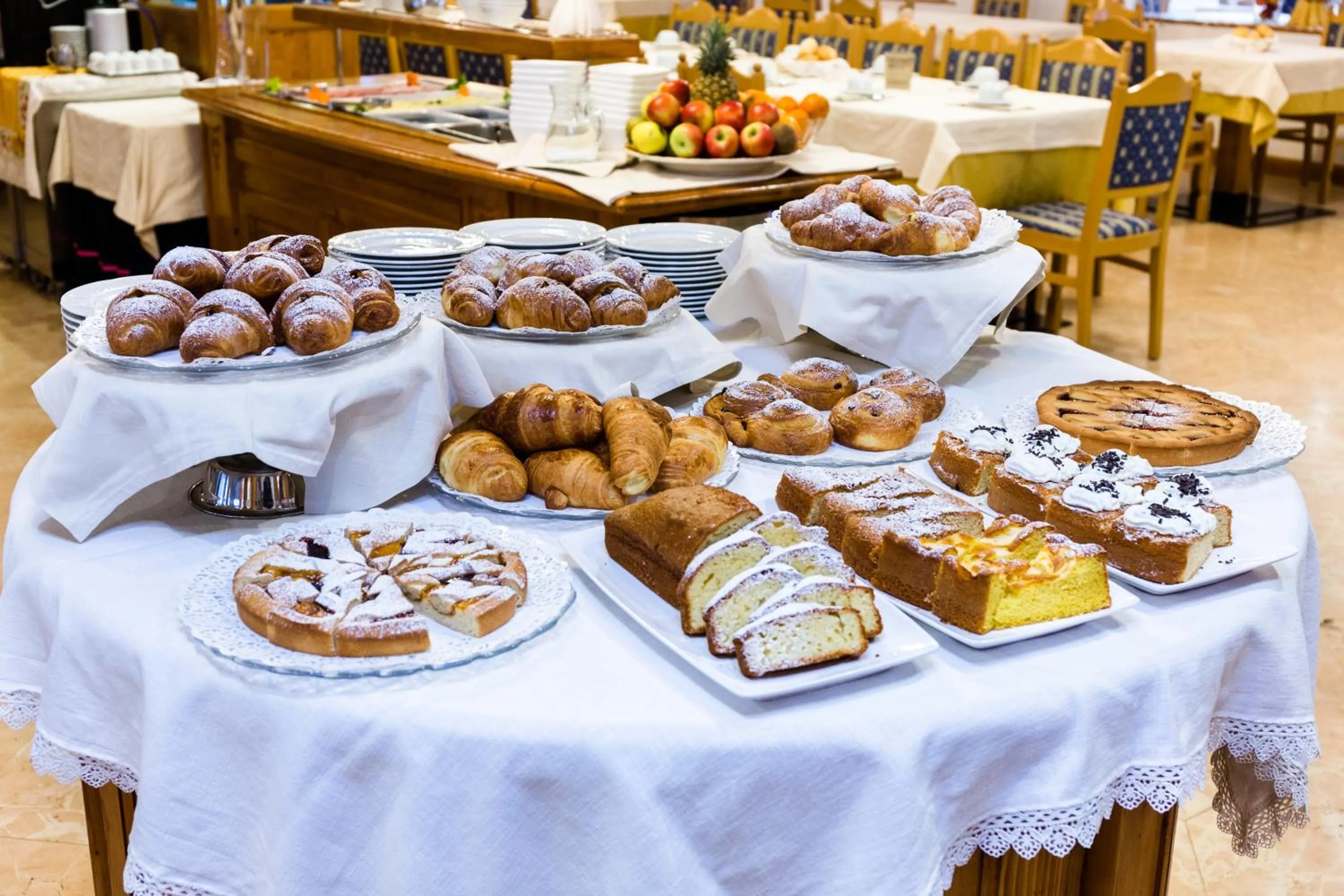 Restaurant/places to eat in Hotel Vienna