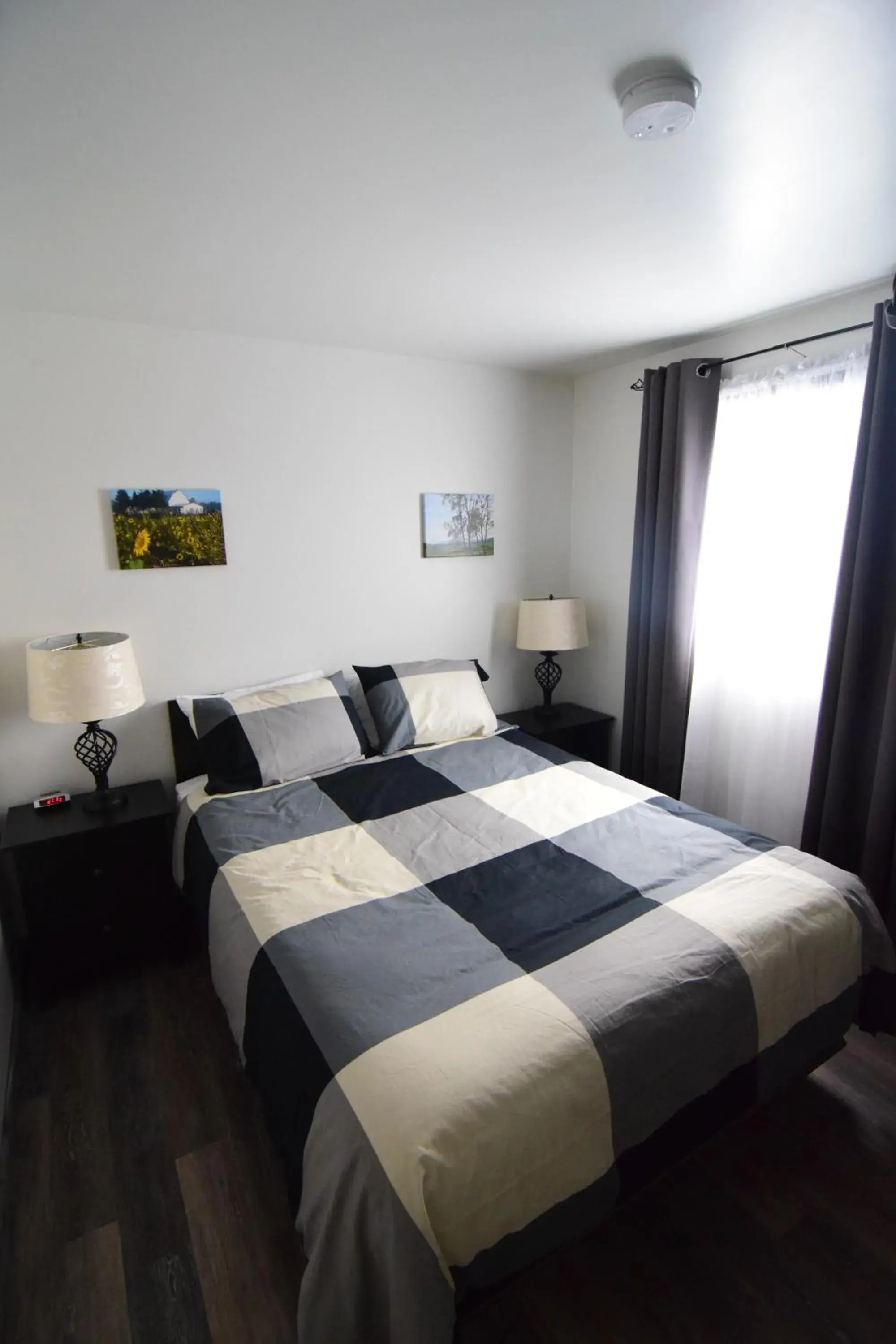 Queen Room in Mon Coin de Pays Queen Room in Mon Coin de Pays