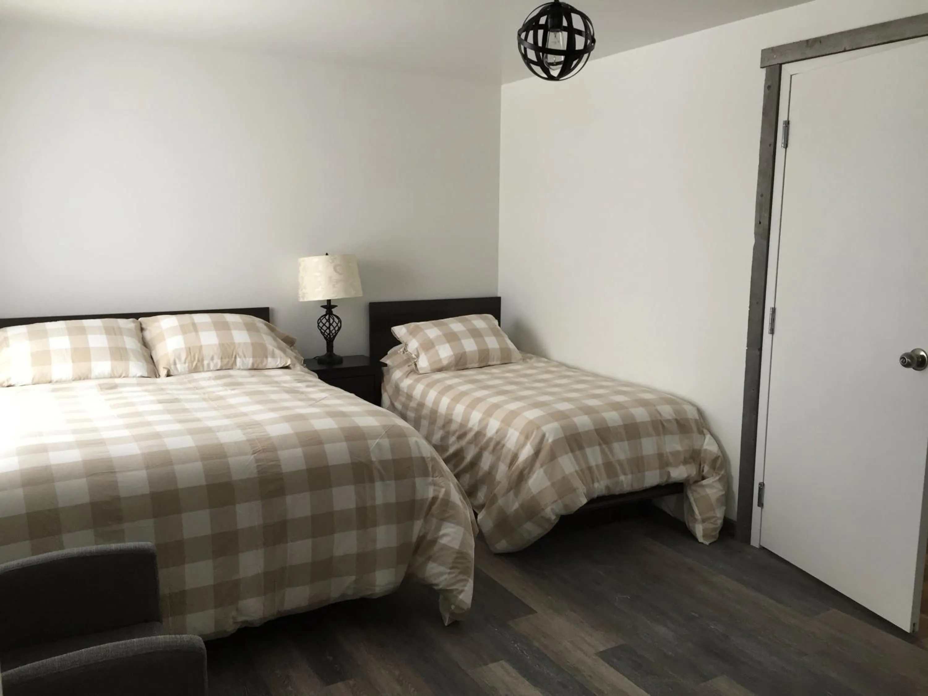 Photo of the whole room, Bed in Mon Coin de Pays