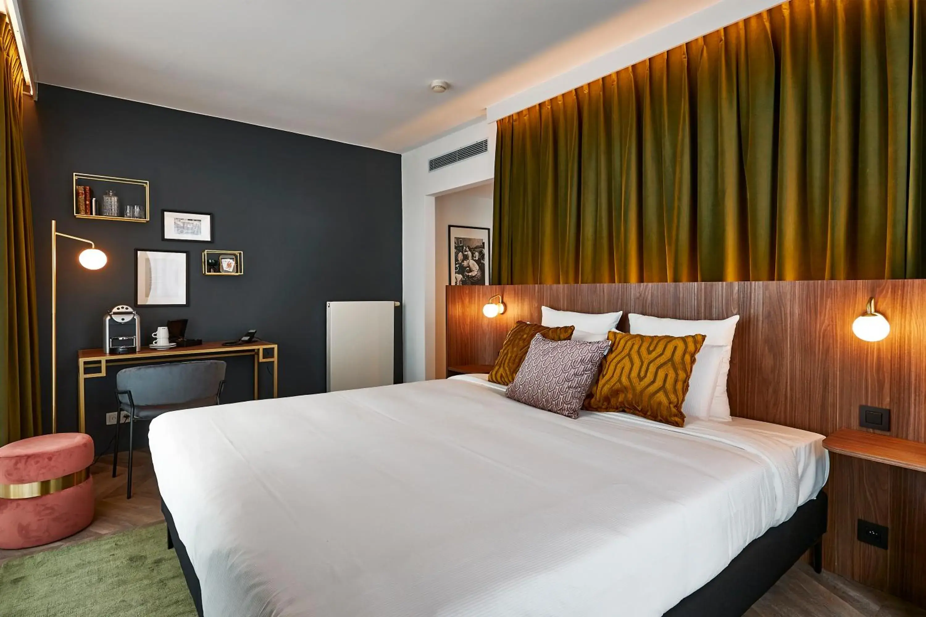 Bedroom, Bed in The Scott Hotel Brussels Bedroom, Bed in The Scott Hotel Brussels