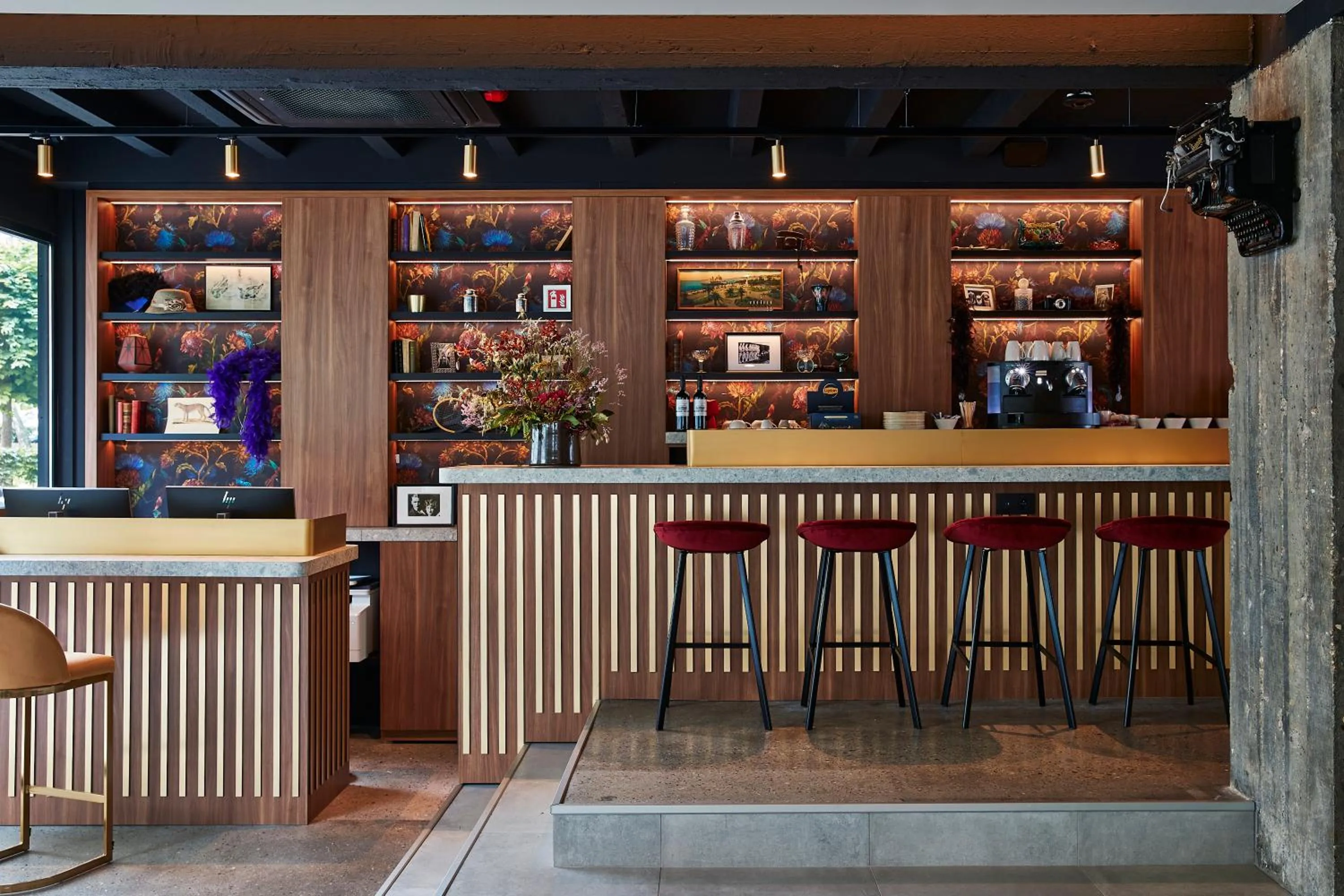 Lobby or reception in The Scott Hotel Brussels