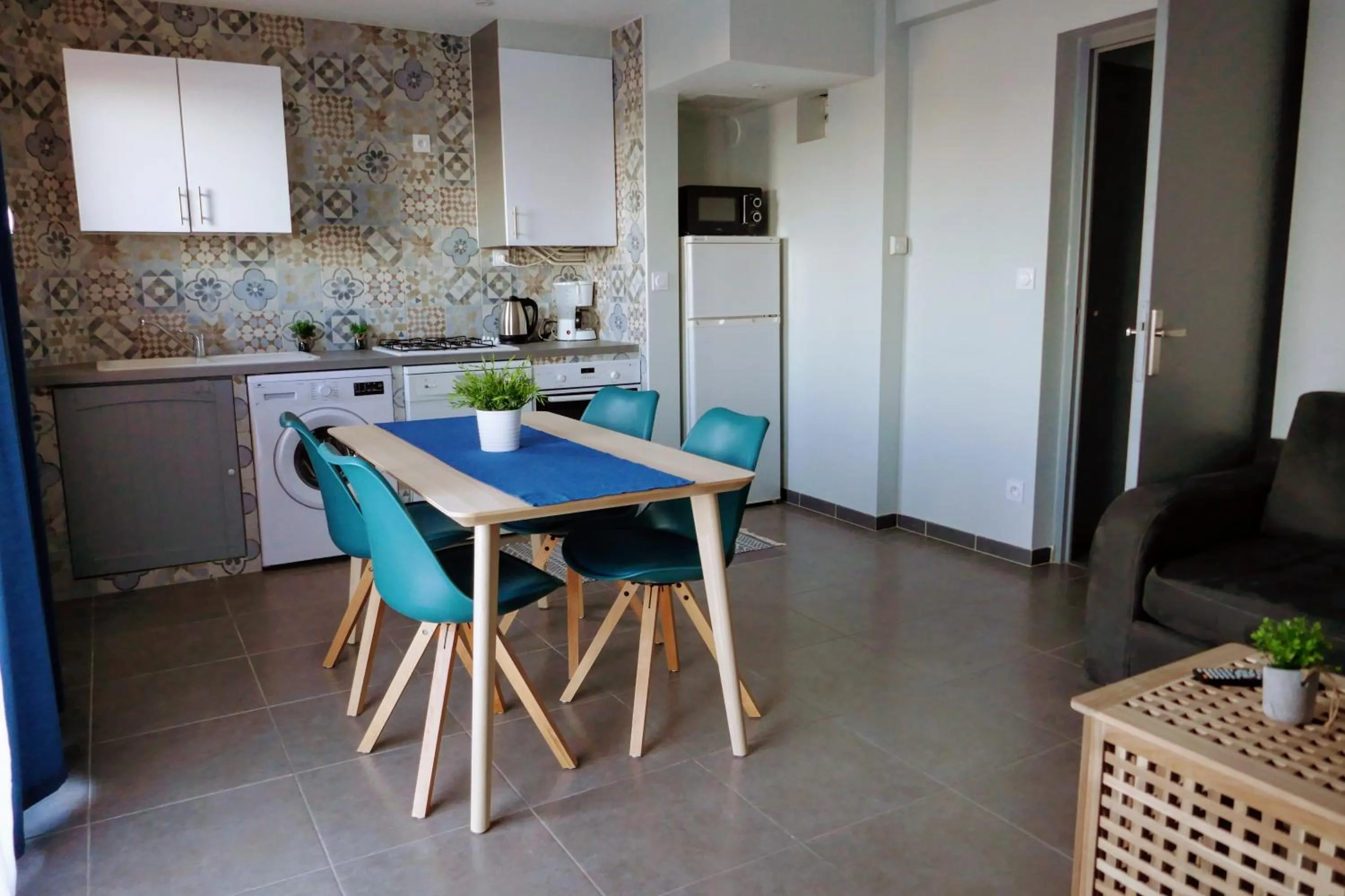 Logis Hôtel Restaurant Mar I Sol