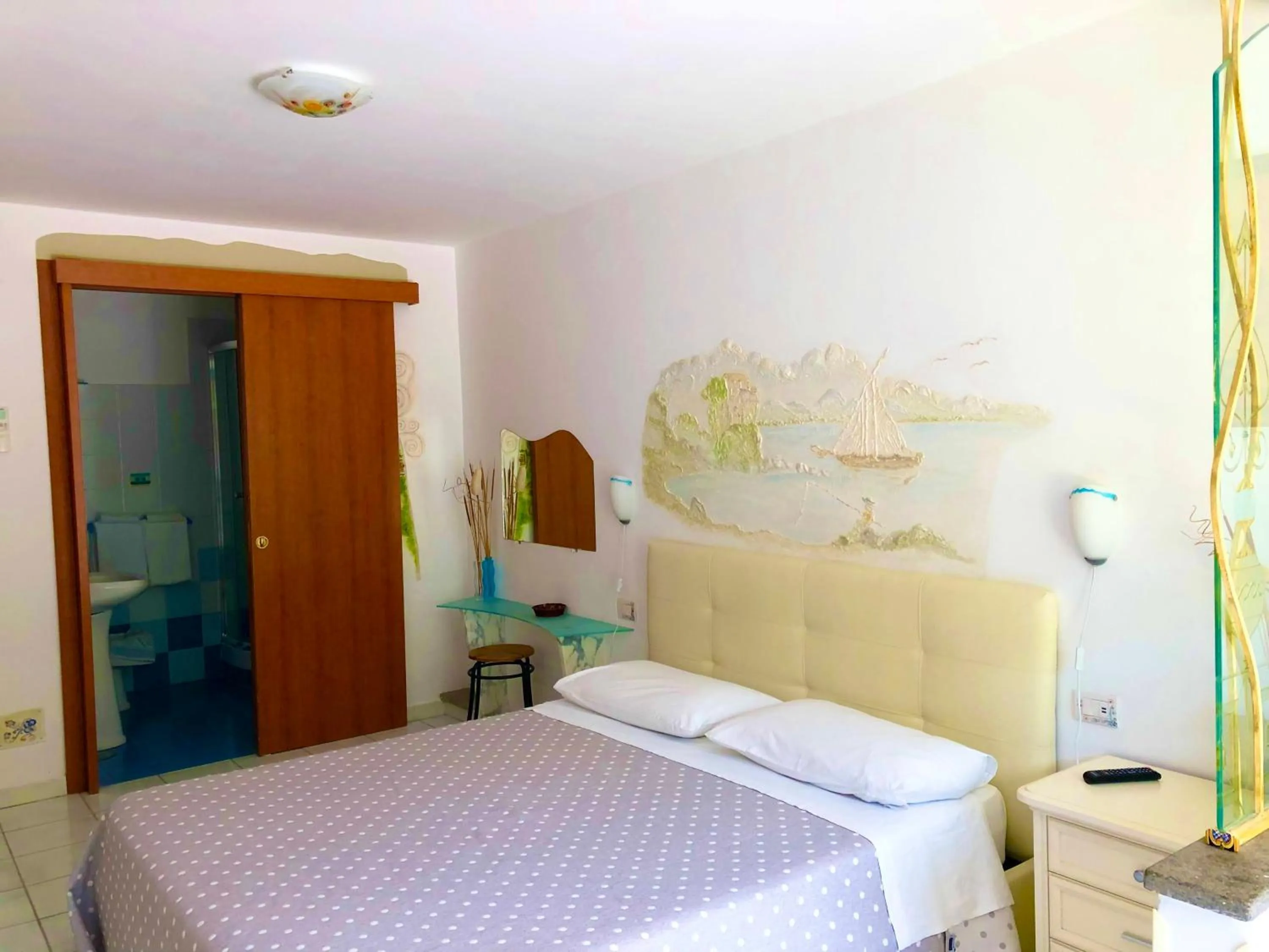 Decorative detail, Bed in Casa Mazzola